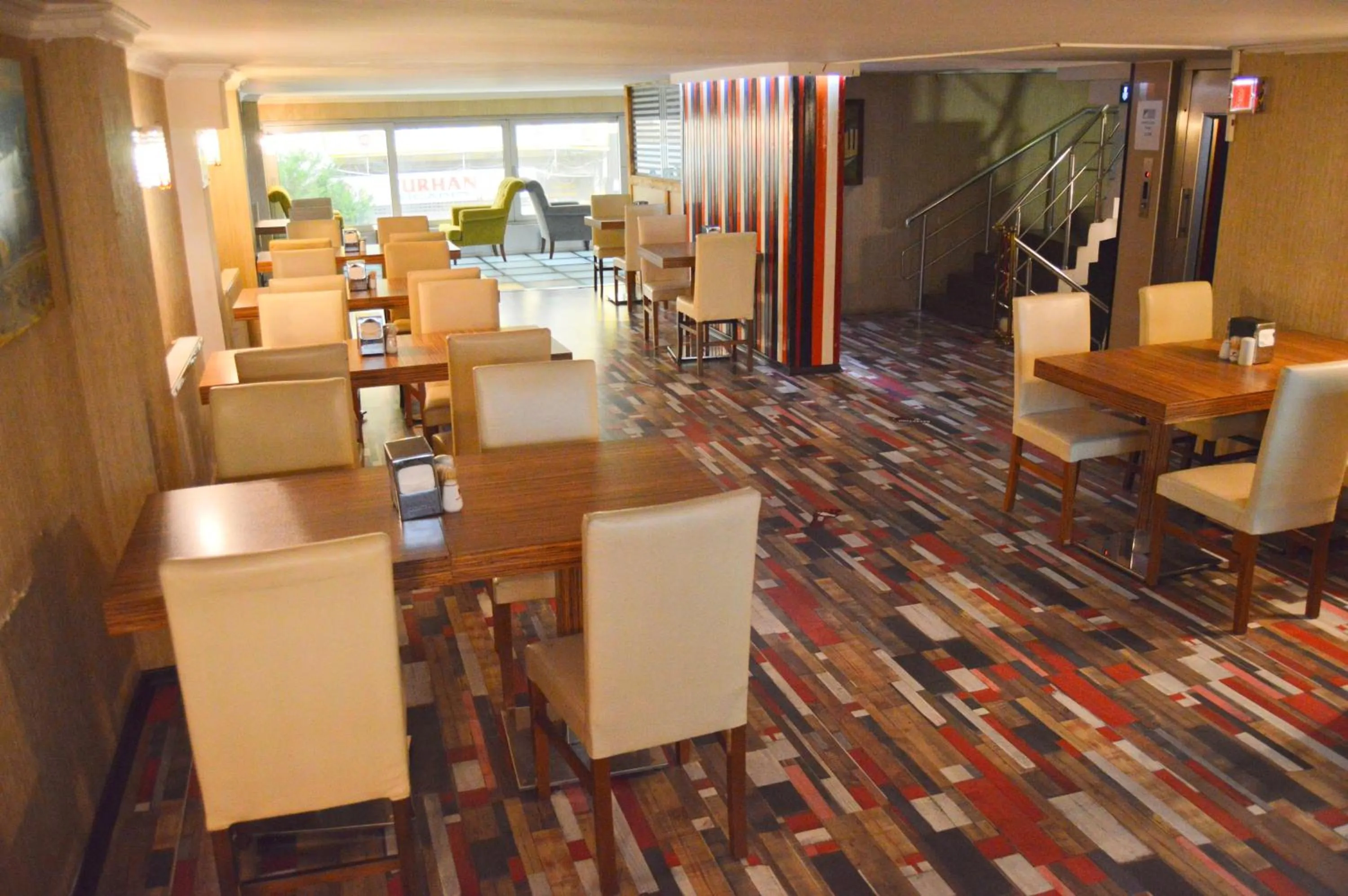 Restaurant/places to eat in Comfort Downtown Istanbul