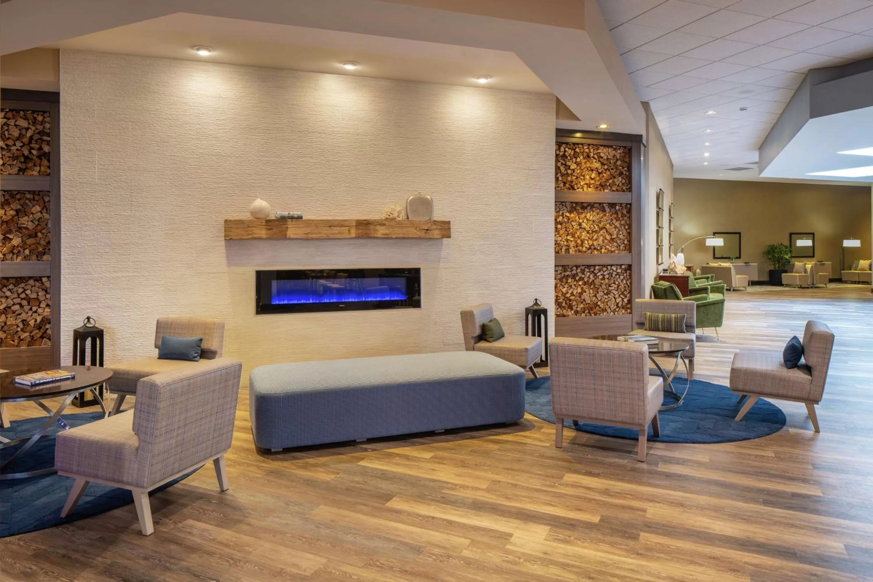 Lobby or reception in Hilton Durham near Duke University