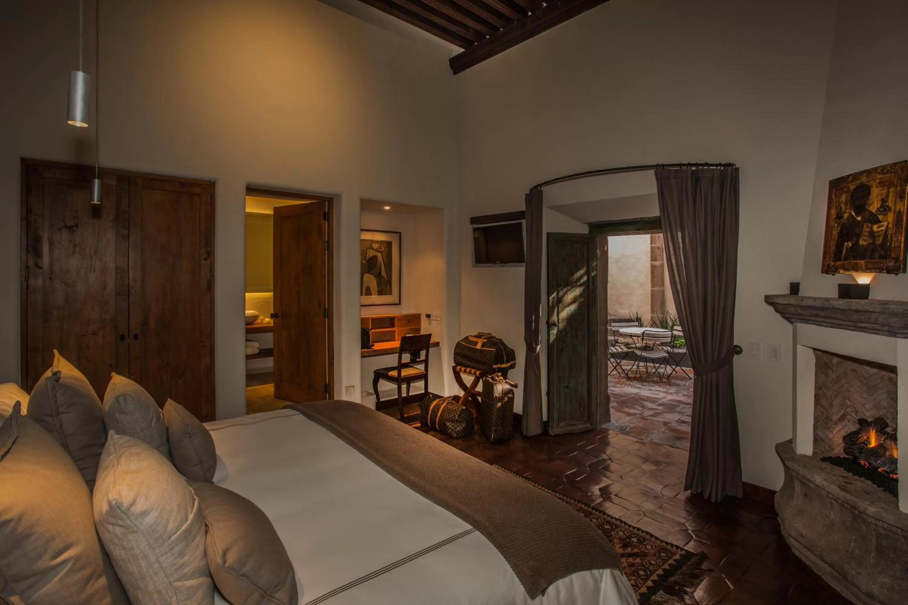 Bedroom, Bed in Casa No Name Small Luxury Hotel