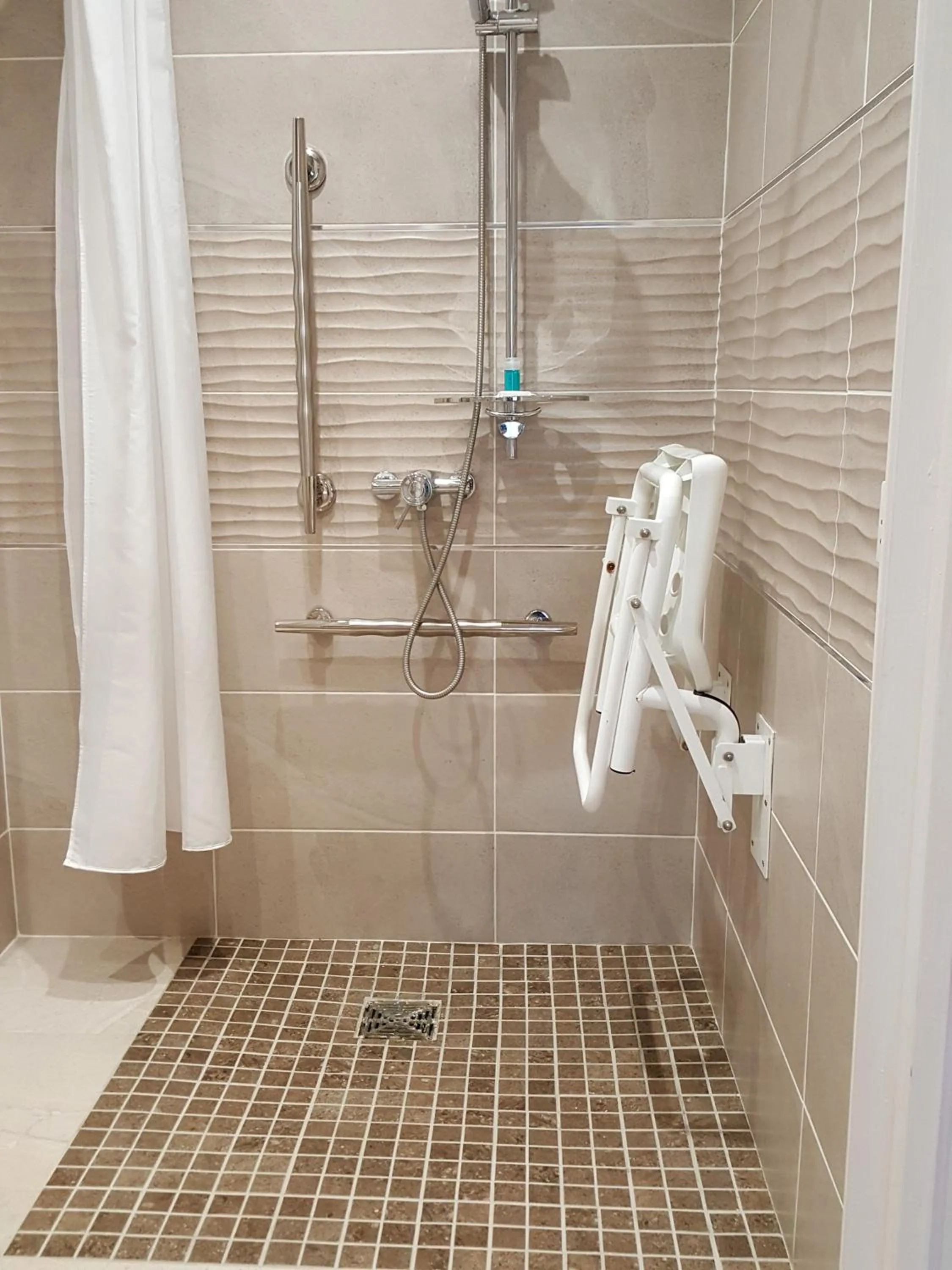 Bathroom in The Lodge Hotel