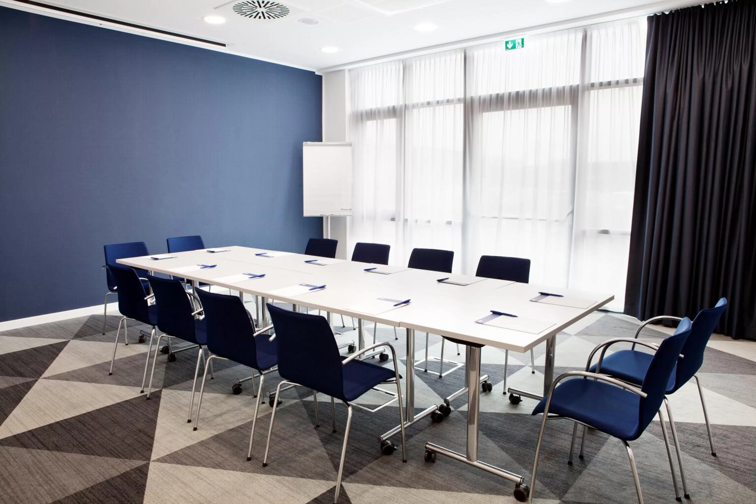 Meeting/conference room in Holiday Inn Express - Offenburg by IHG
