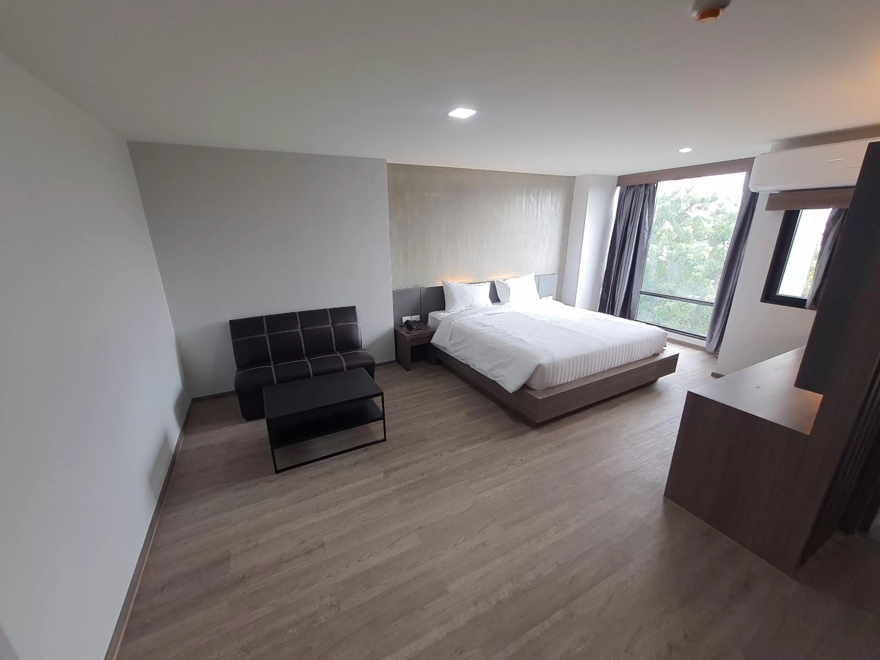 Photo of the whole room in โรงแรมดับเบิ้ลดี ปากเกร็ด Double D hotel