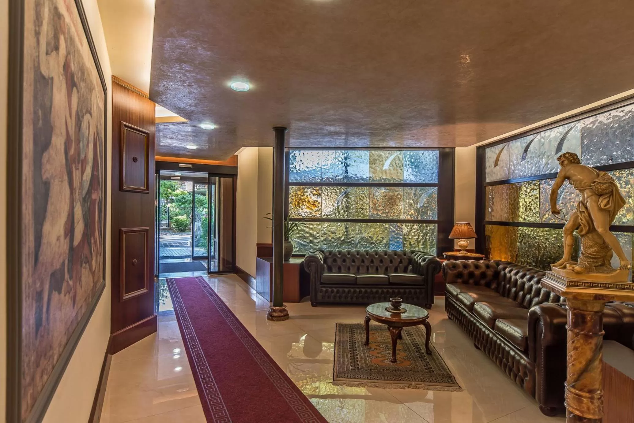 Lobby or reception in Hotel Columbus sul Lago