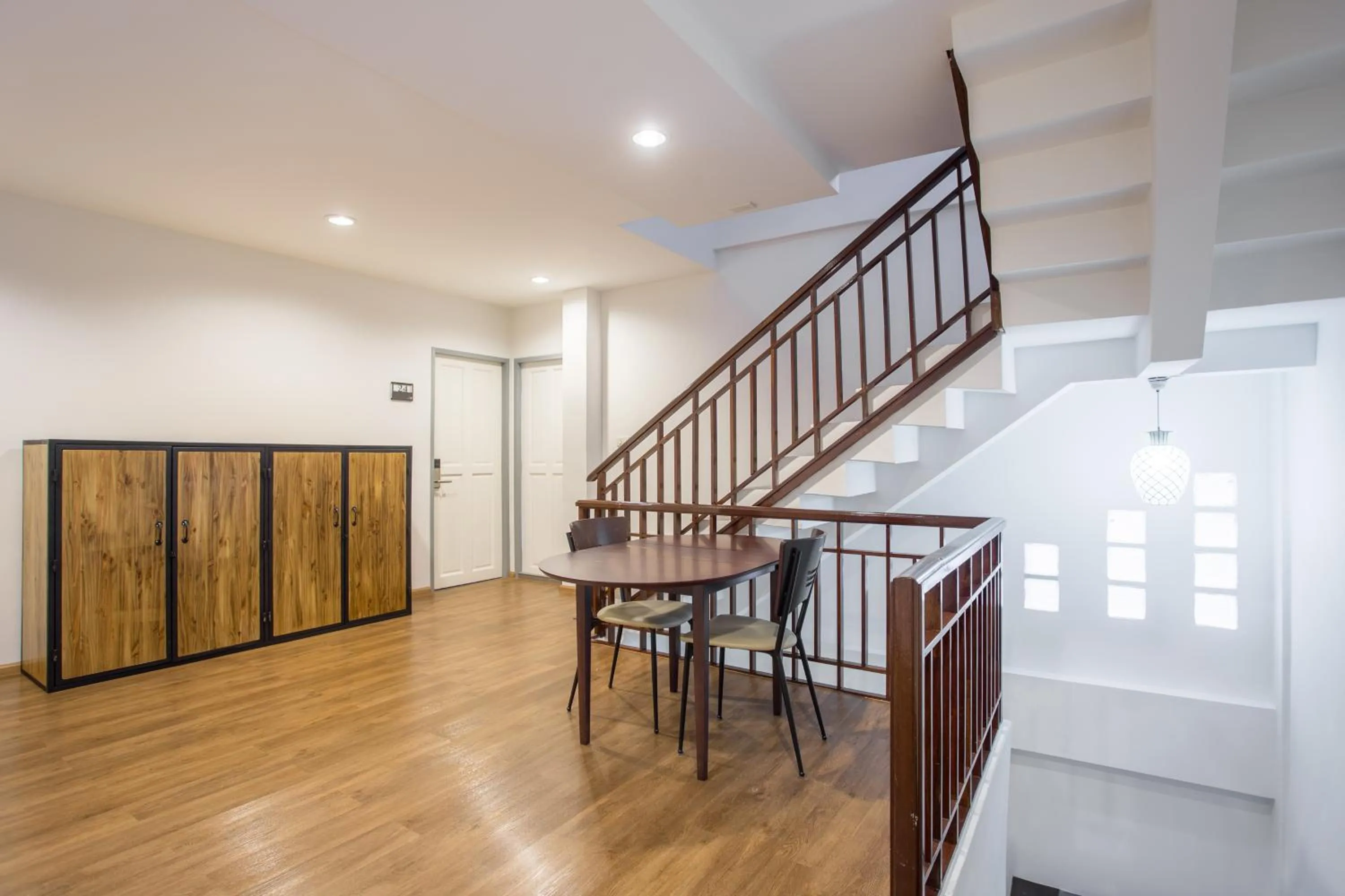 Area and facilities in X9Hostel