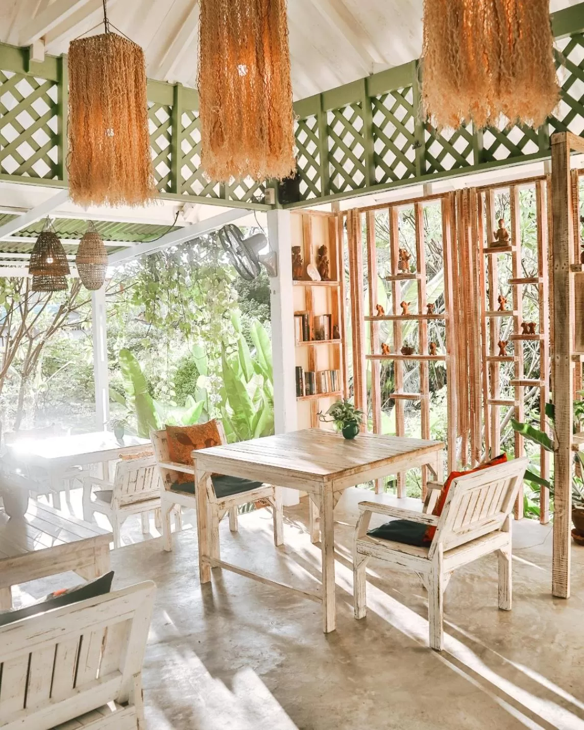 Library, Lounge/Bar in Baan Bua Cottage SHA EXTRA PLUS B5510