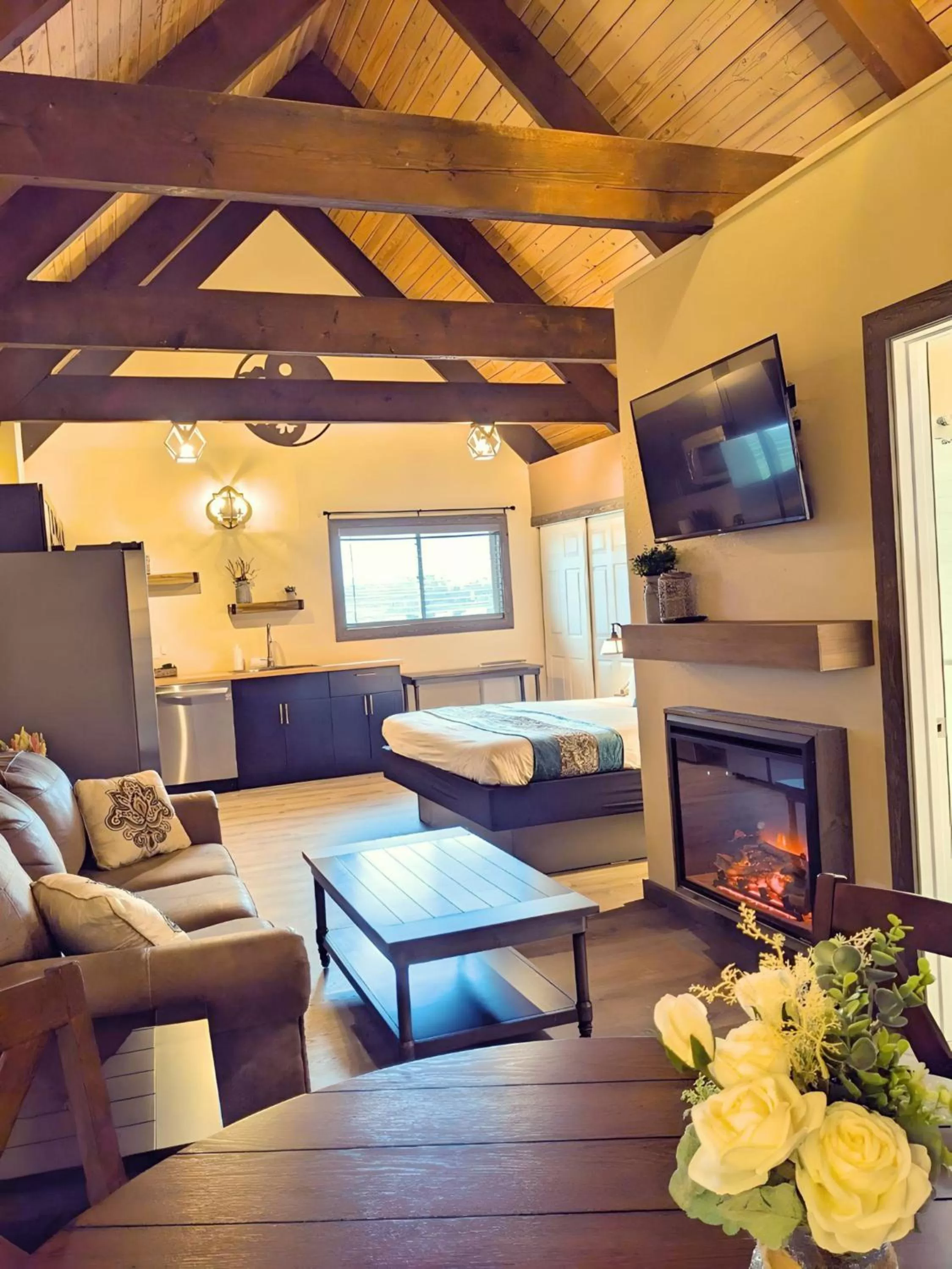 Photo of the whole room in Wanderlust Inn