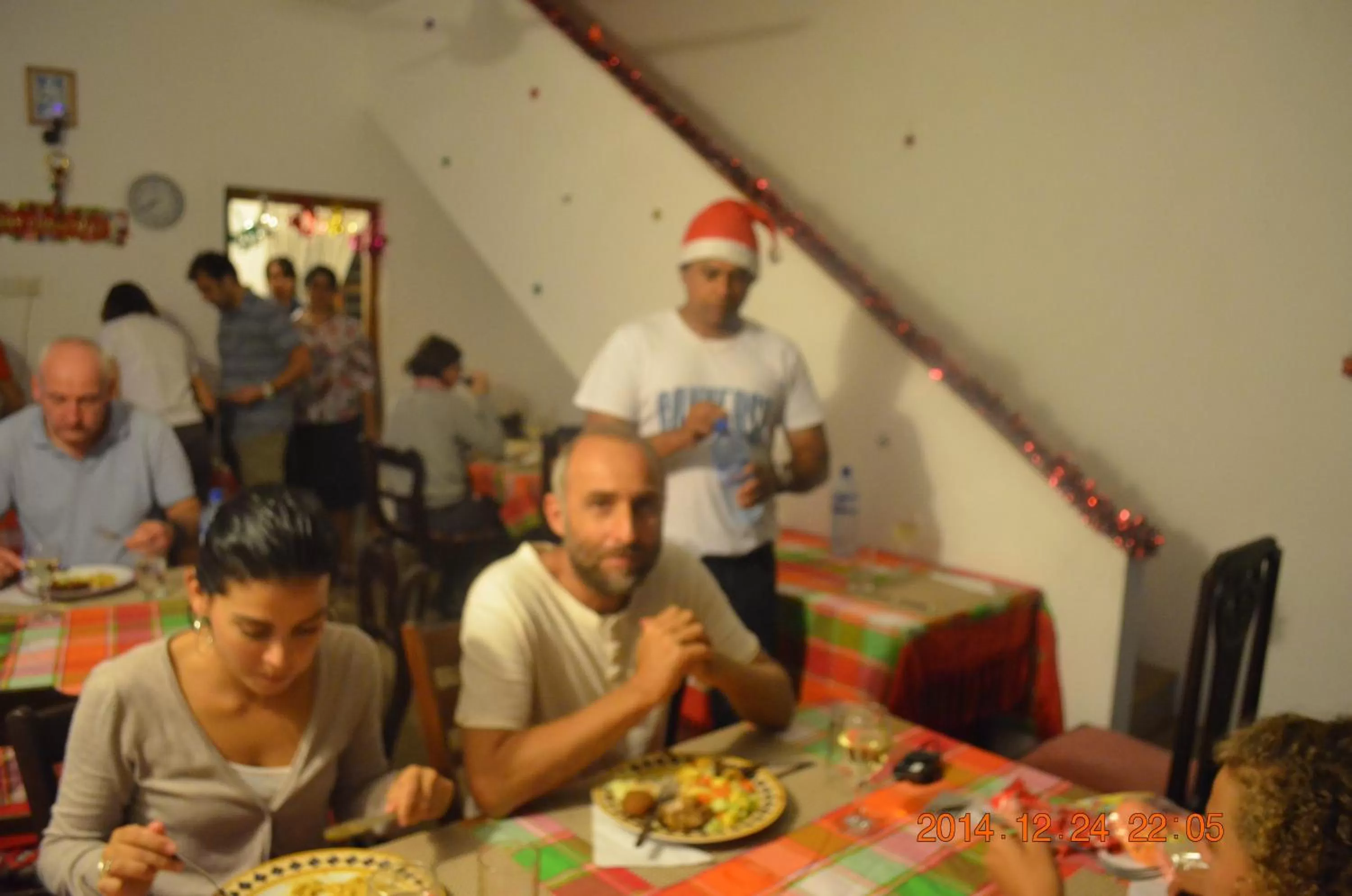 Restaurant/places to eat in Little Paradise Tourist Guest House and Holiday Home