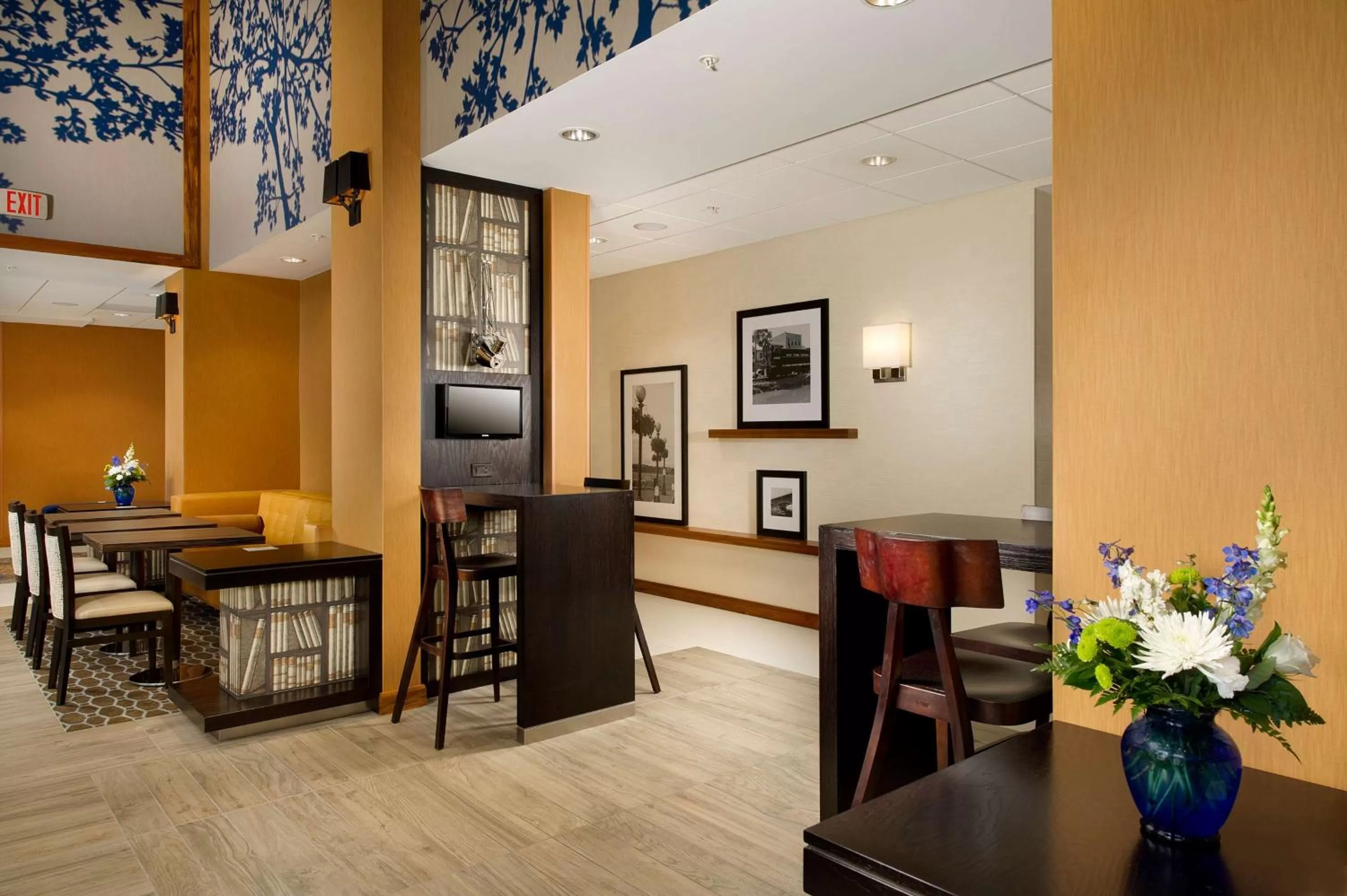 Lobby or reception in Hampton Inn and Suites Washington DC North/Gaithersburg