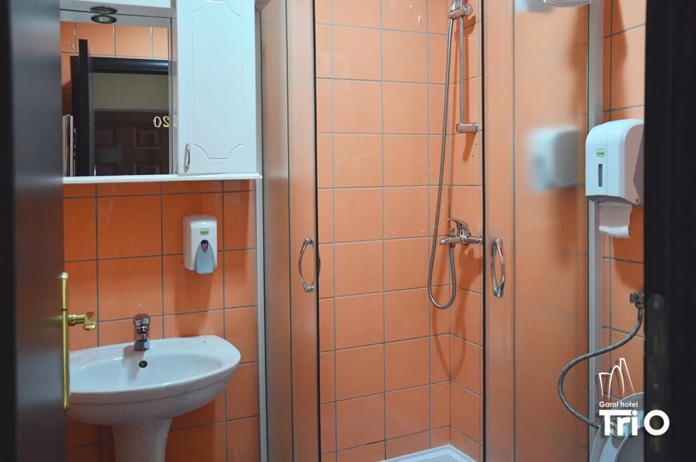 Bathroom in Garni Hotel Tri O