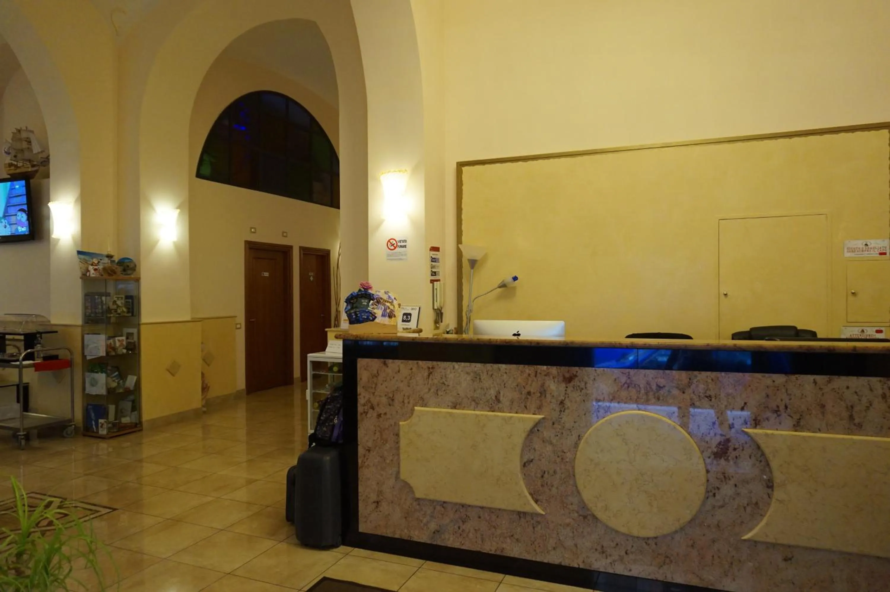 Lobby or reception in Hotel Maryelen