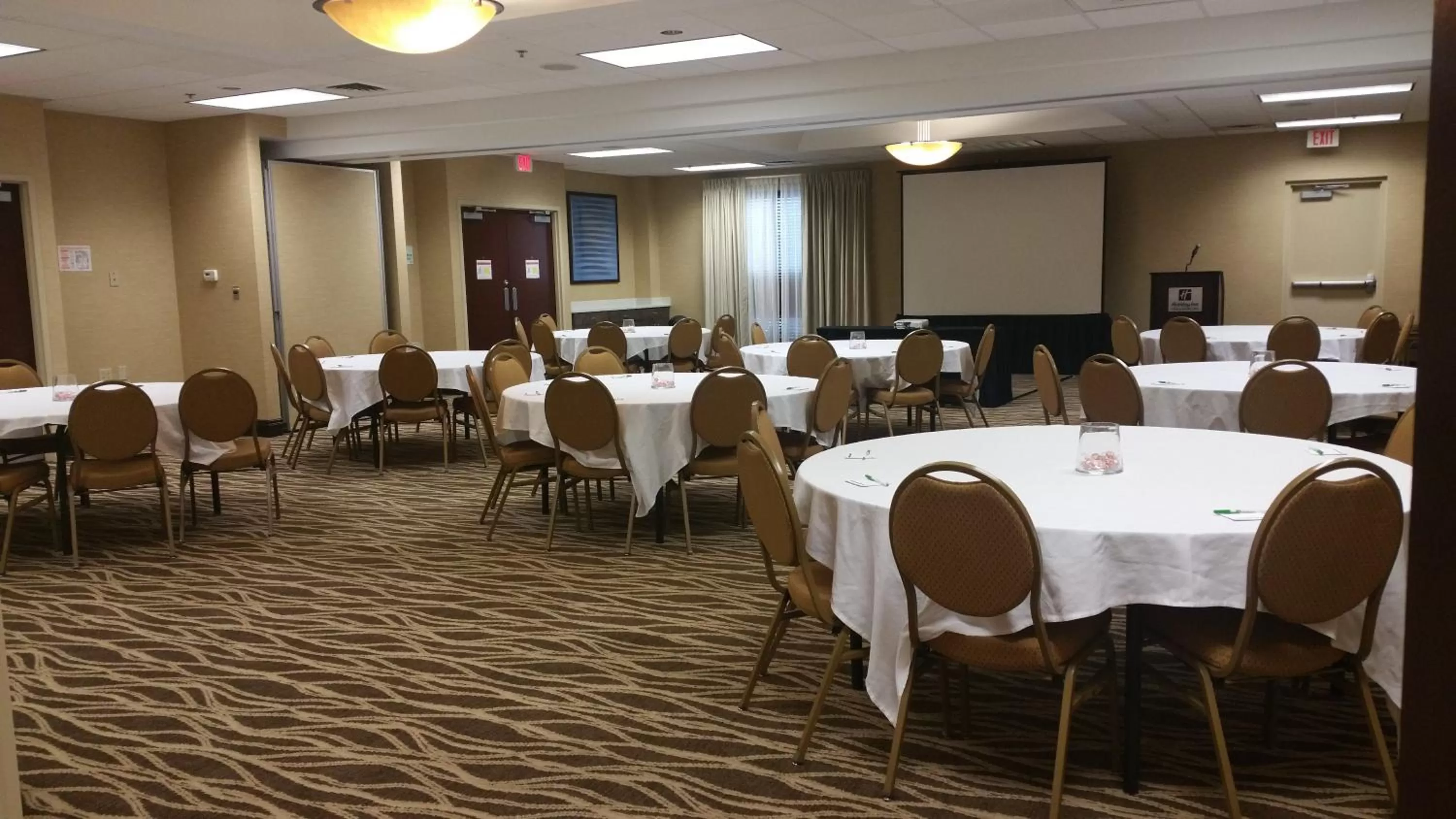 Meeting/conference room in Holiday Inn Little Rock-Presidential-Downtown by IHG
