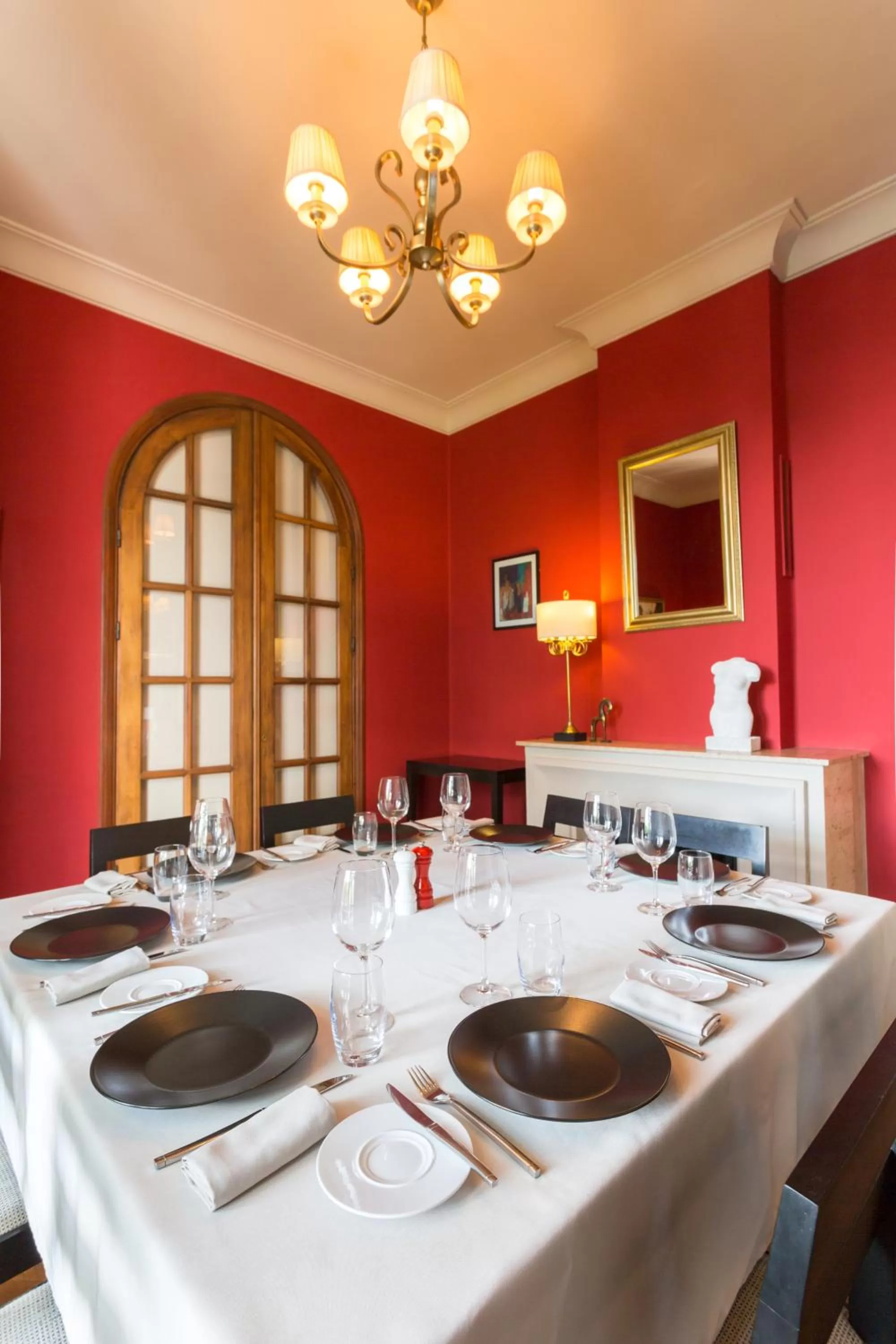 Restaurant/Places to Eat in The Citizen