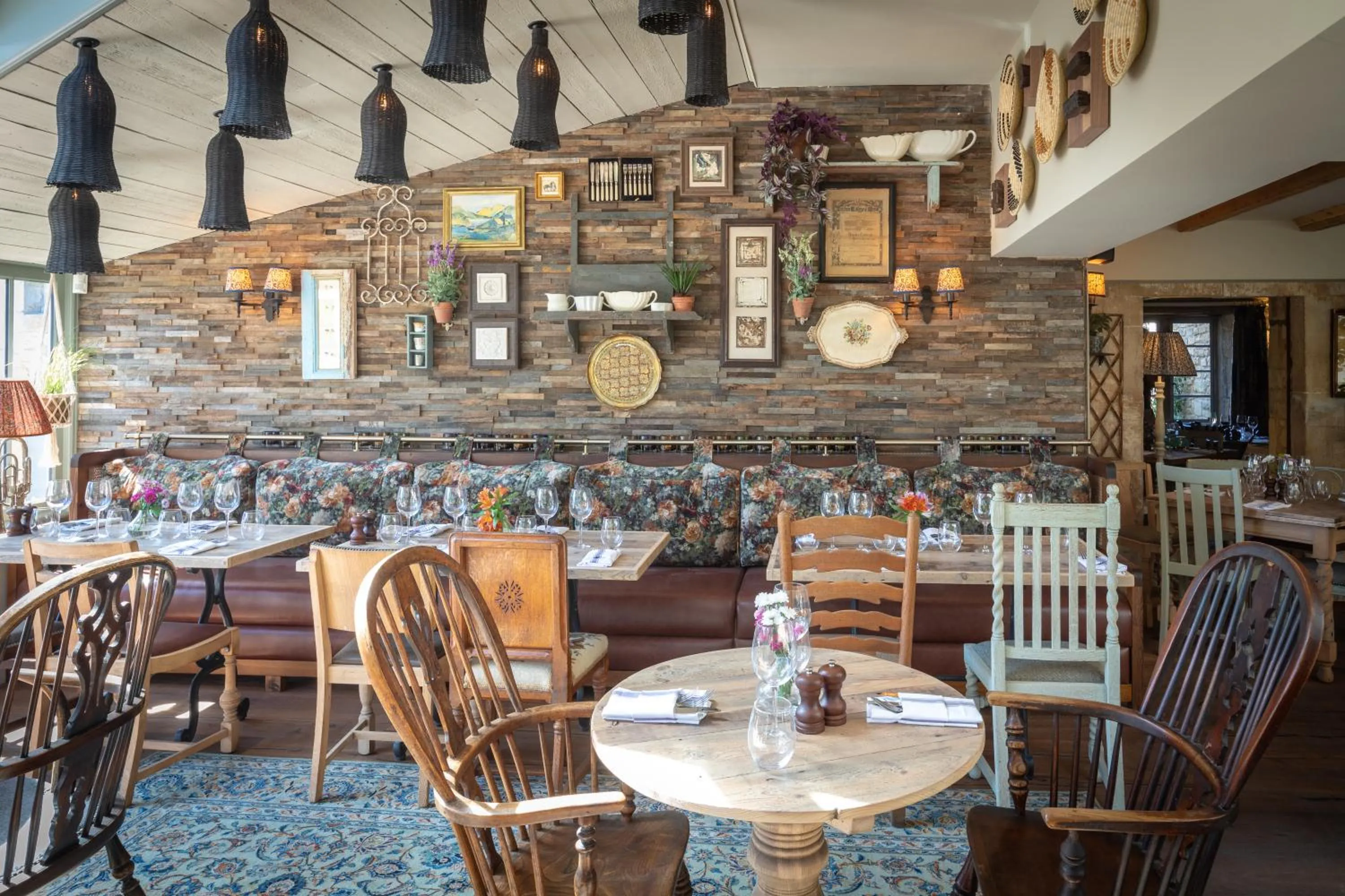 Restaurant/places to eat in The Frogmill Hotel