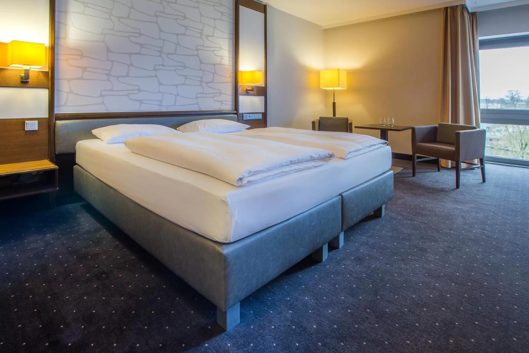 Photo of the whole room, Bed in Park Inn by Radisson Lübeck