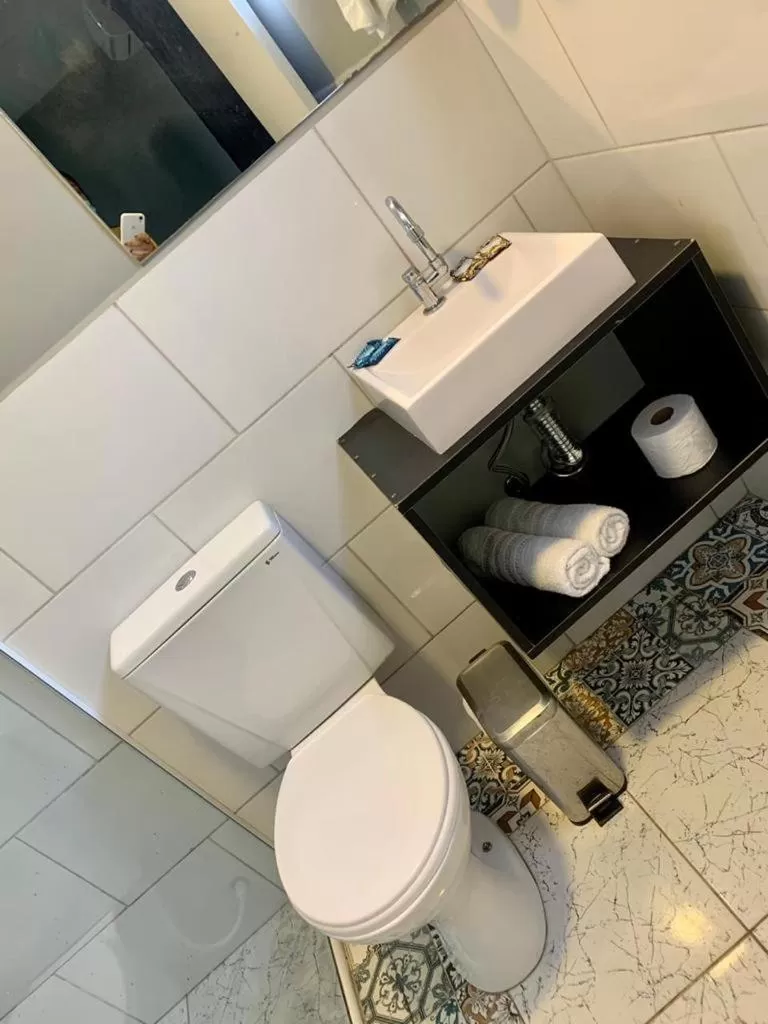 Bathroom in Santa Helena Pousada