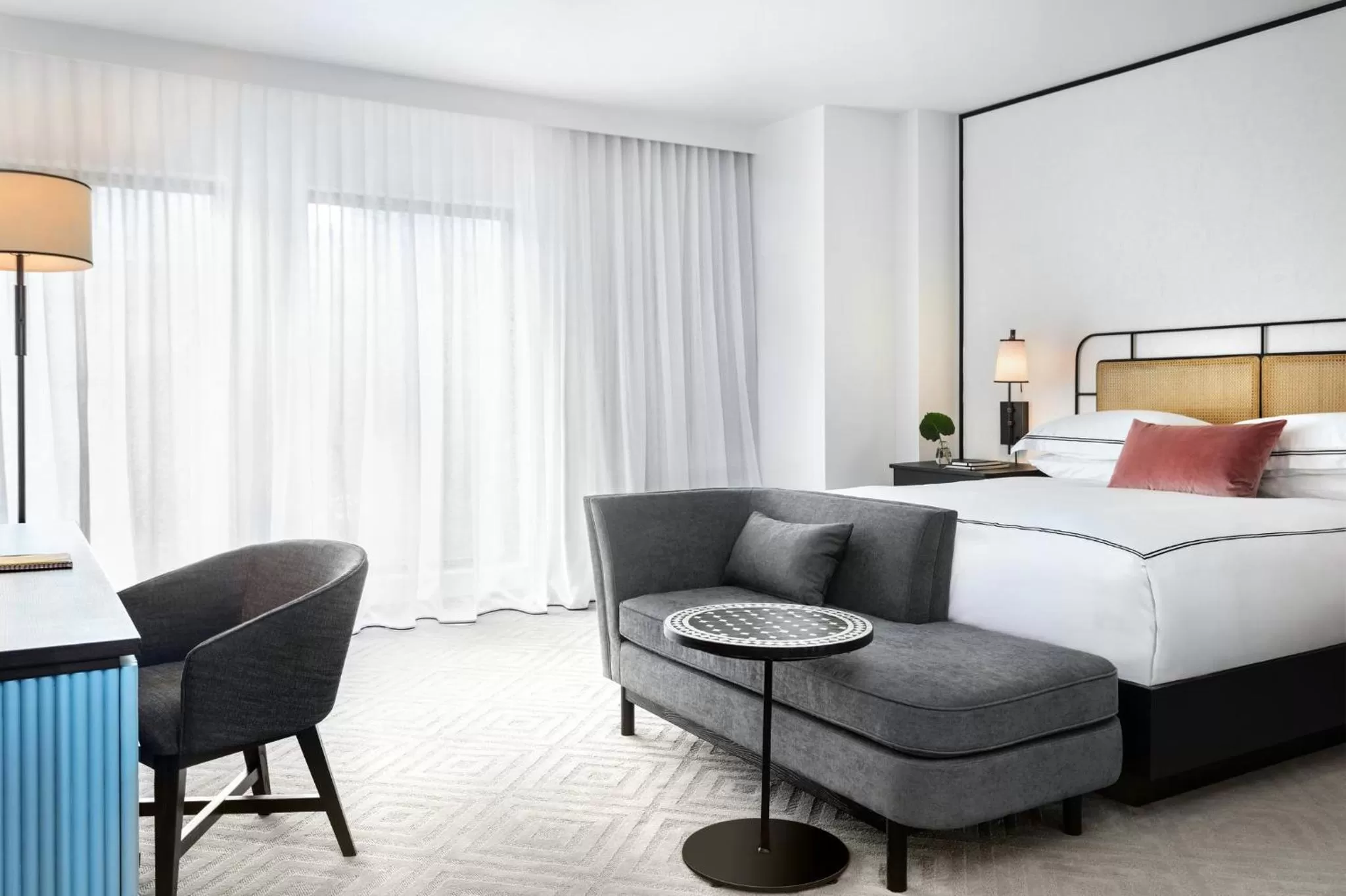 Photo of the whole room, Bed in Kimpton Hotel Fontenot by IHG