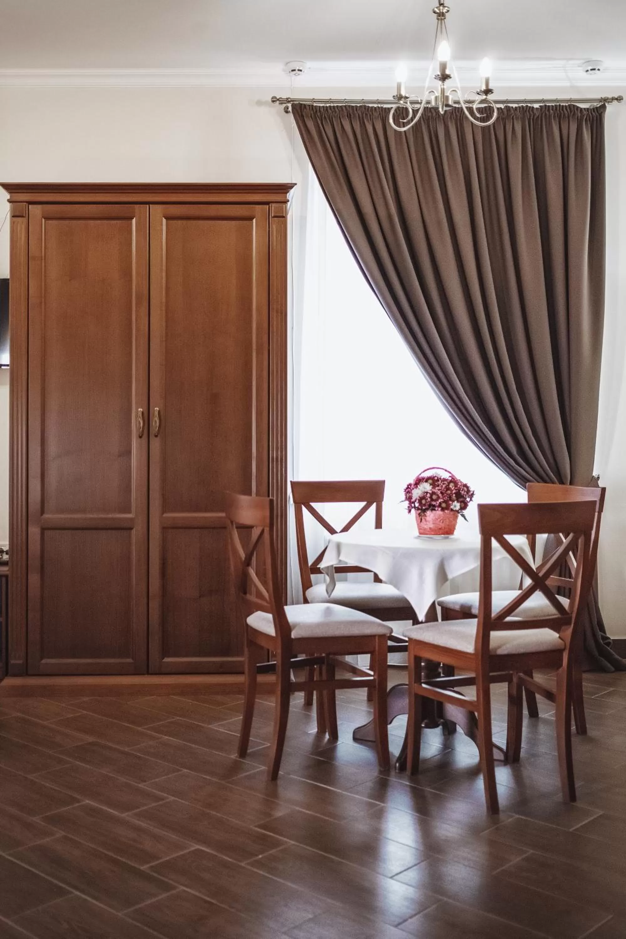 Dining area in Sicheslav Ekaterinoslav