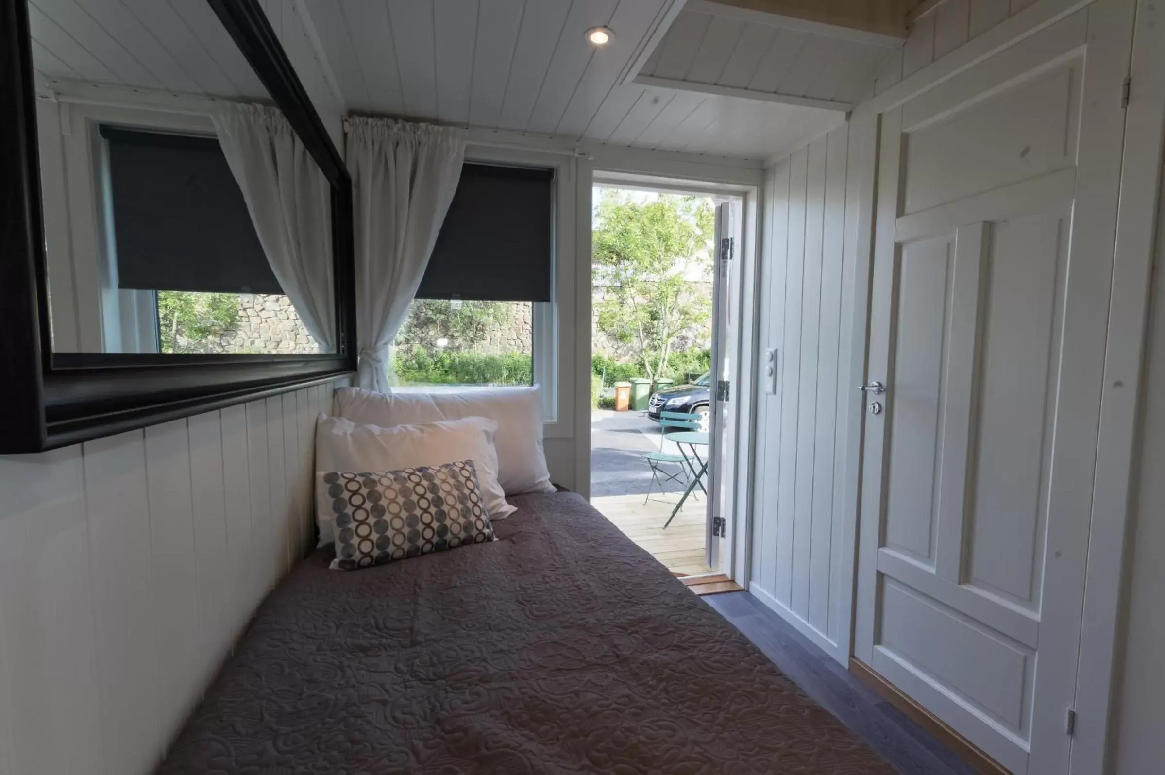 Triple Room with Private Bathroom - single occupancy in Krøgeneslåven Microtel Triple Room with Private Bathroom - single occupancy in Krøgeneslåven Microtel