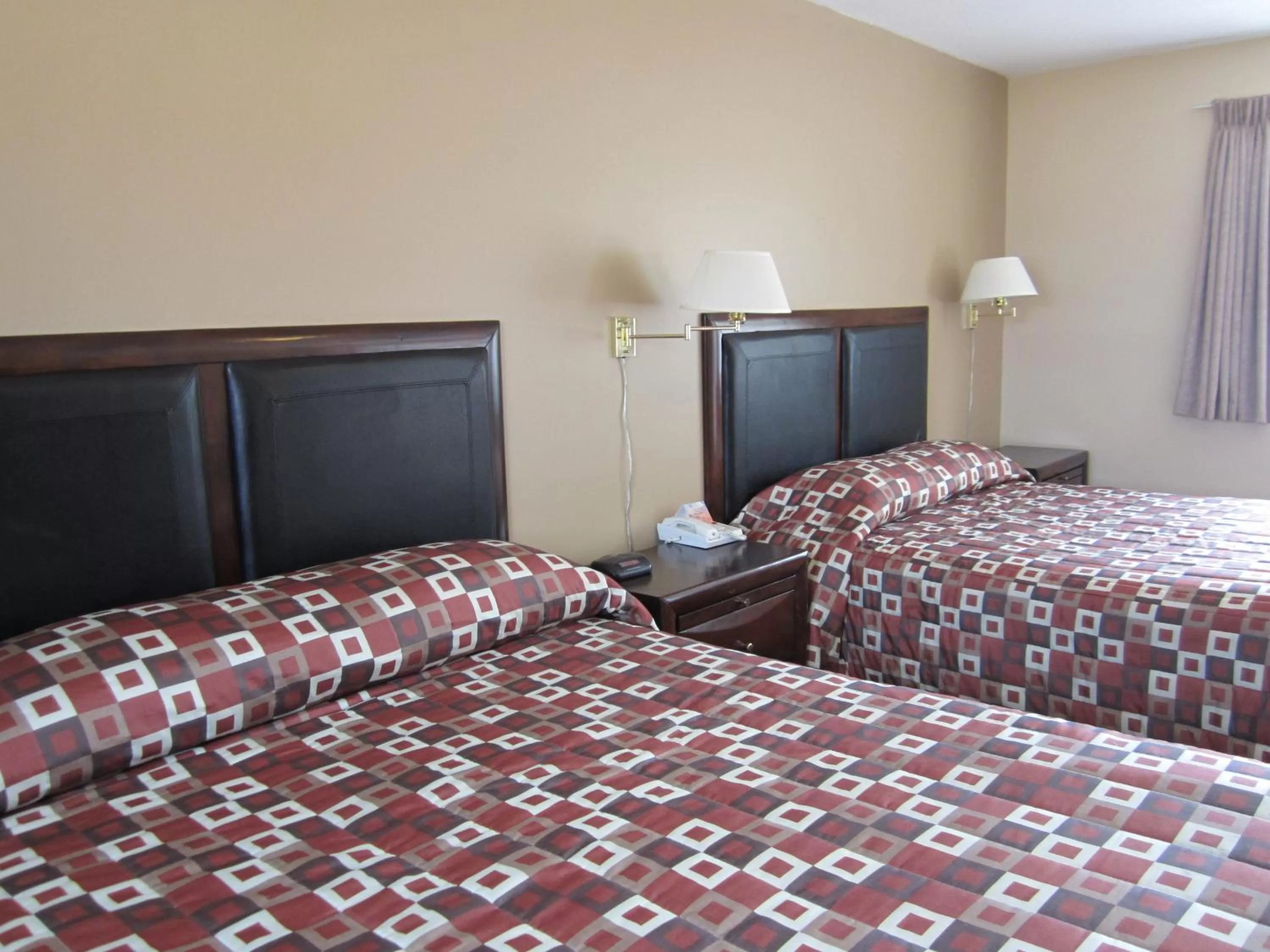 Bed in Monte Carlo Motel