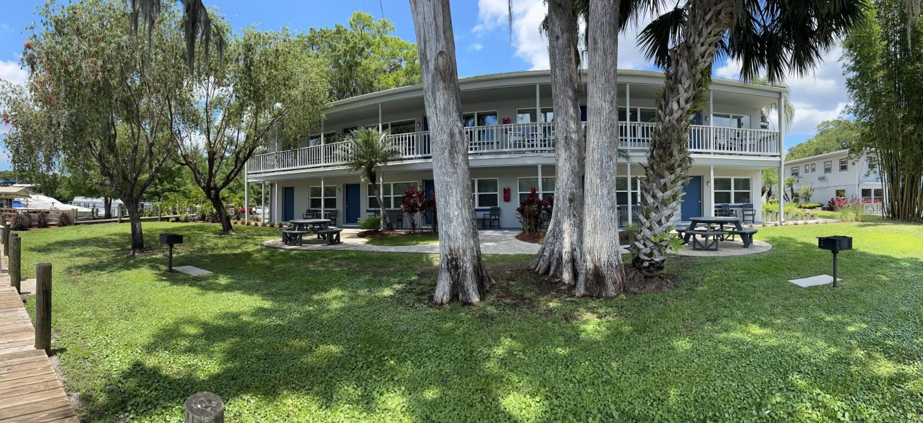 Hontoon Landing Resort & Marina