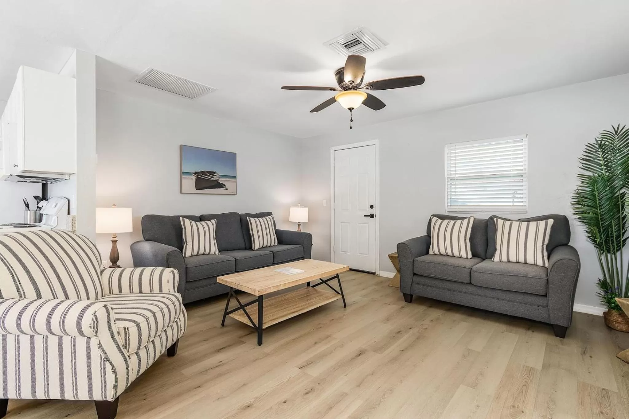 Living room in Matlacha on Shoreview