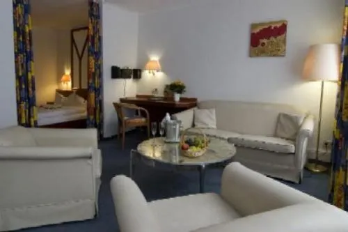 Living room, Bed in Hotel Alter Speicher