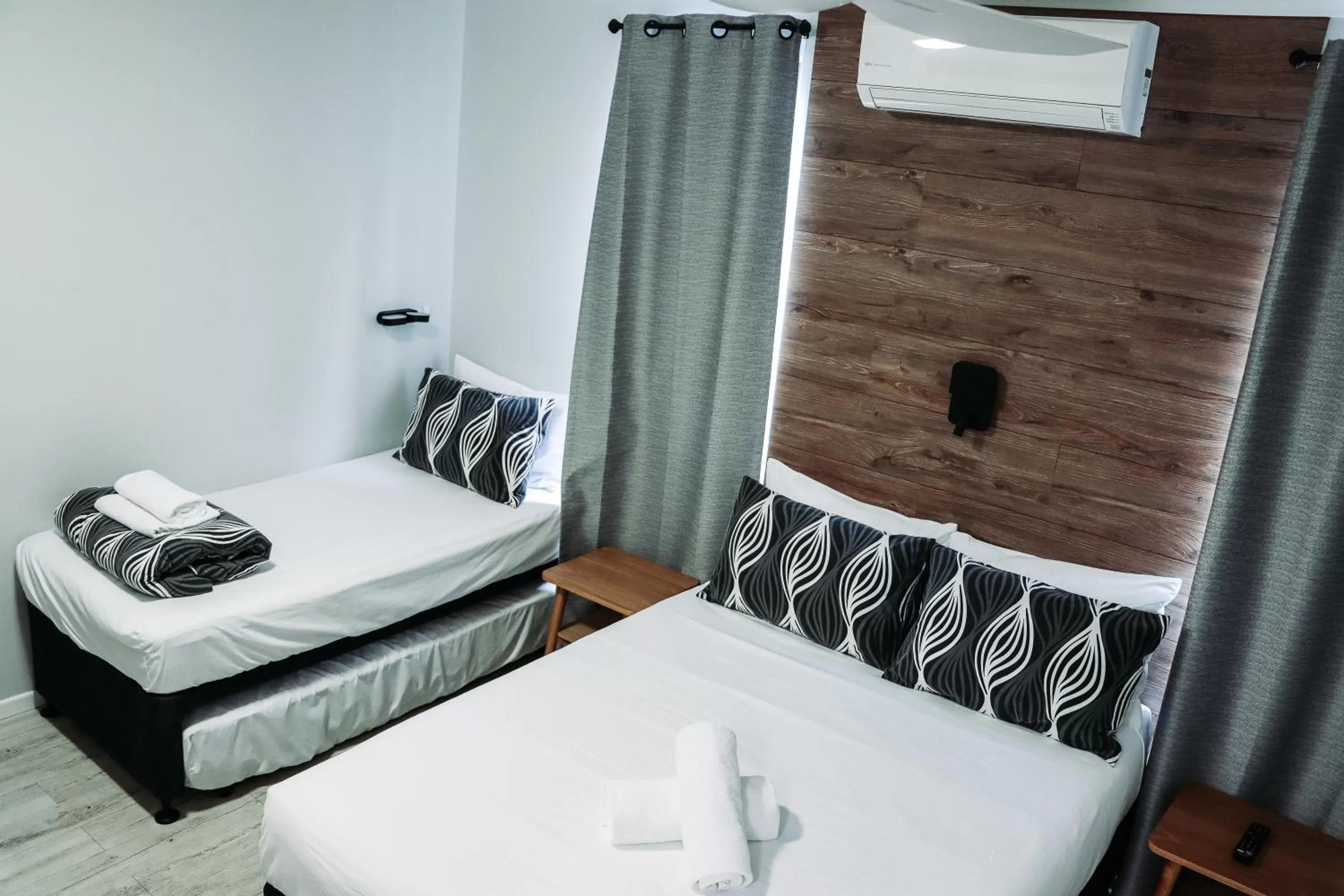 Bed in Yamba Central