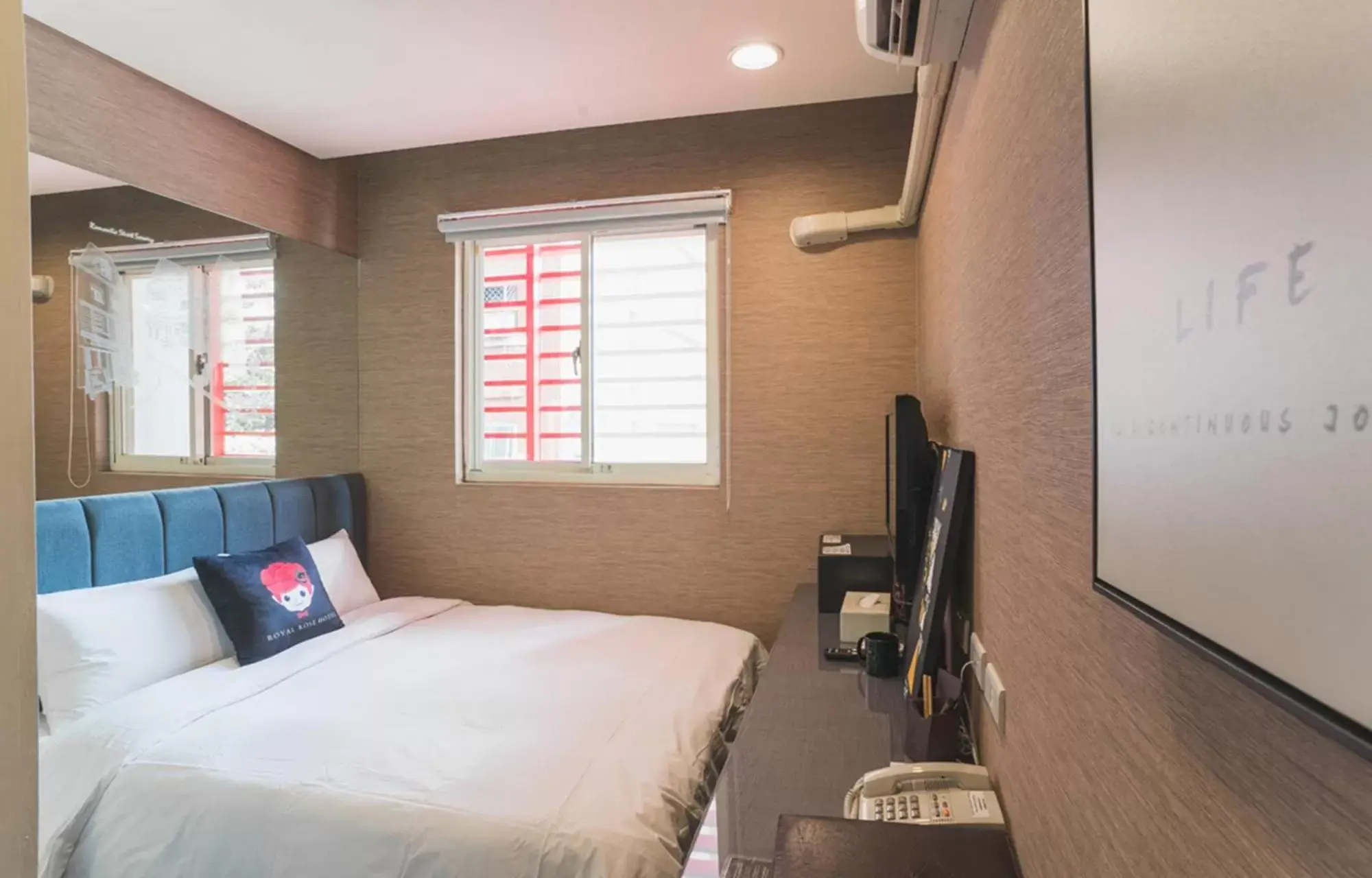 Business Double Room in Royal Rose Hotel Taipei Station Business Double Room in Royal Rose Hotel Taipei Station