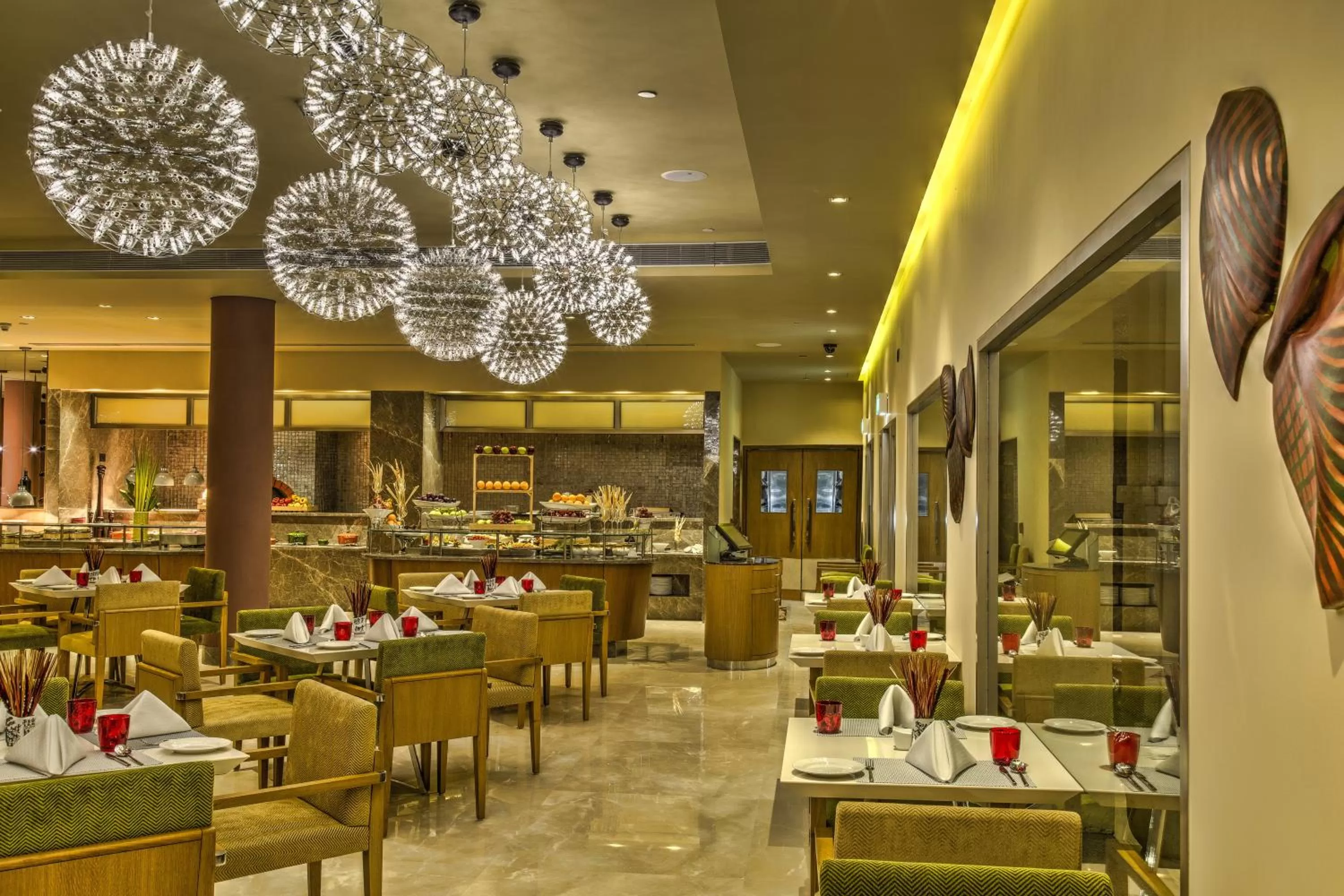 Restaurant/places to eat in Gateway Nashik