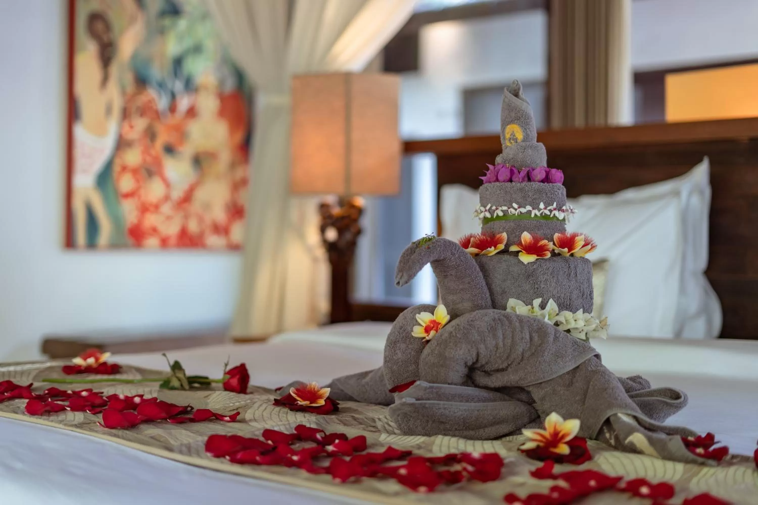 Decorative detail, Bed in Surya Kembar Villas