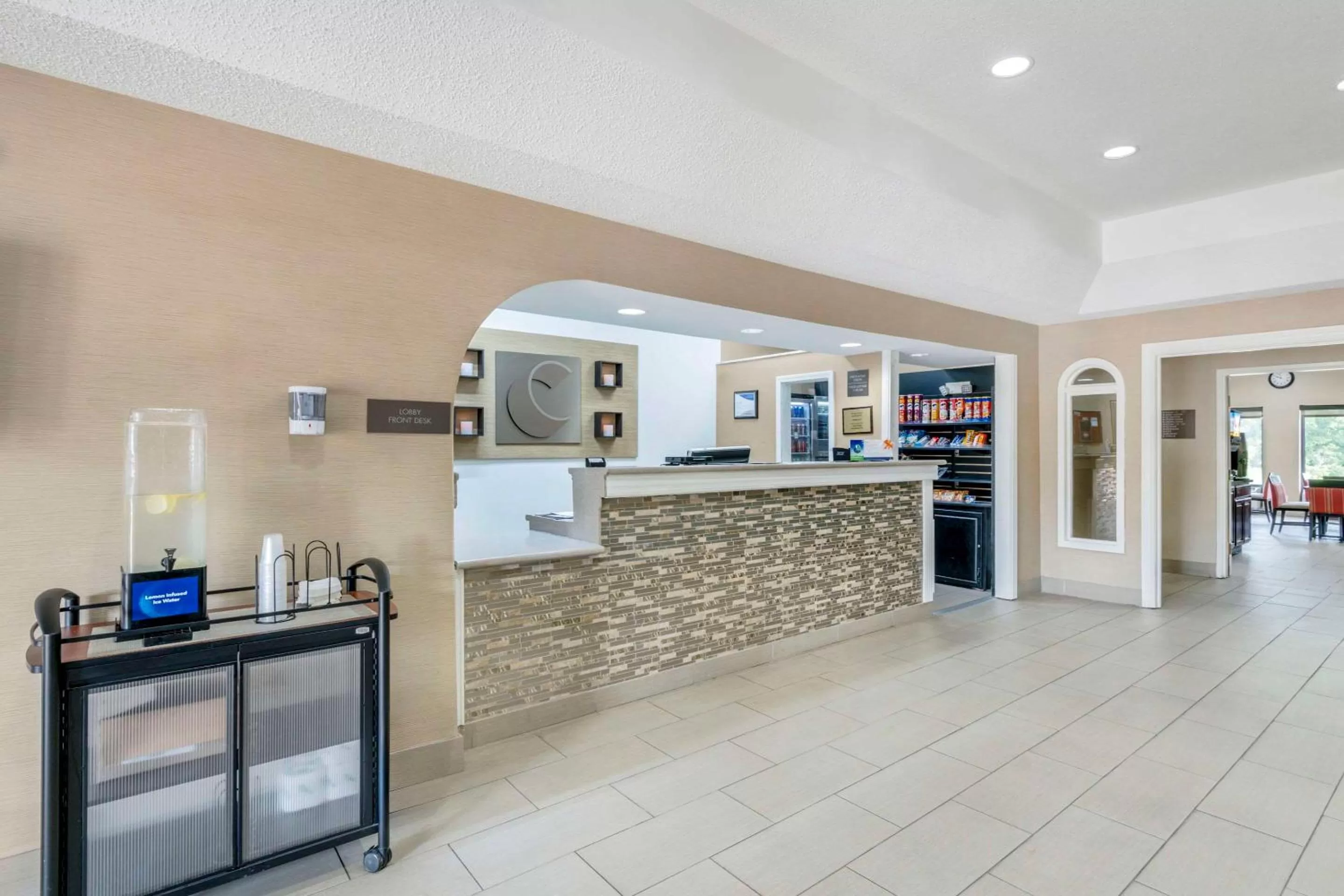 Lobby or reception in Comfort Inn & Suites La Grange - Louisville Area