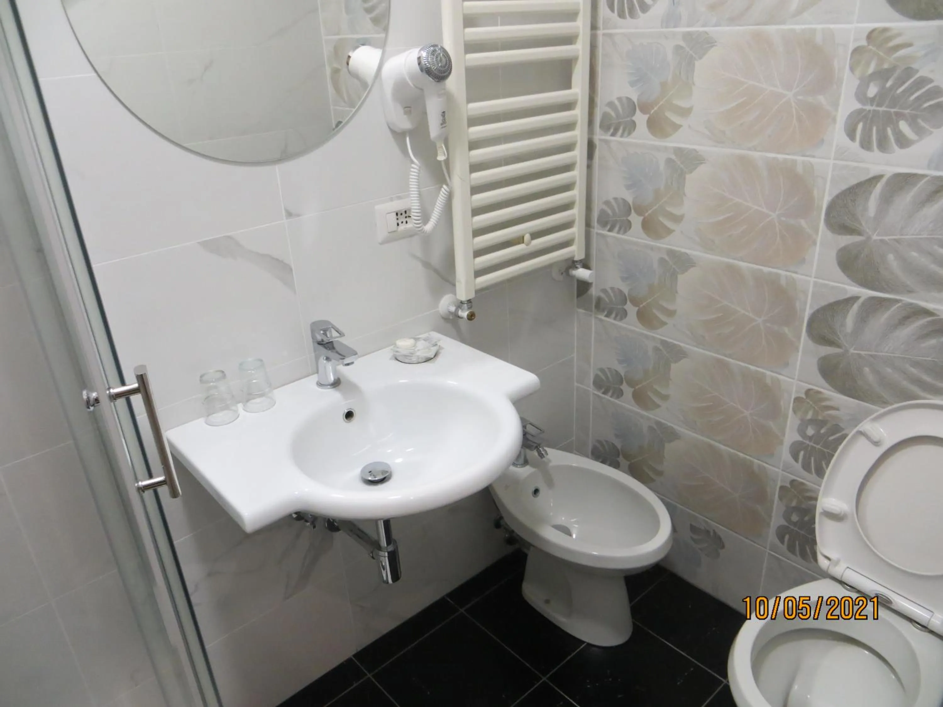 Bathroom in Hotel Silva