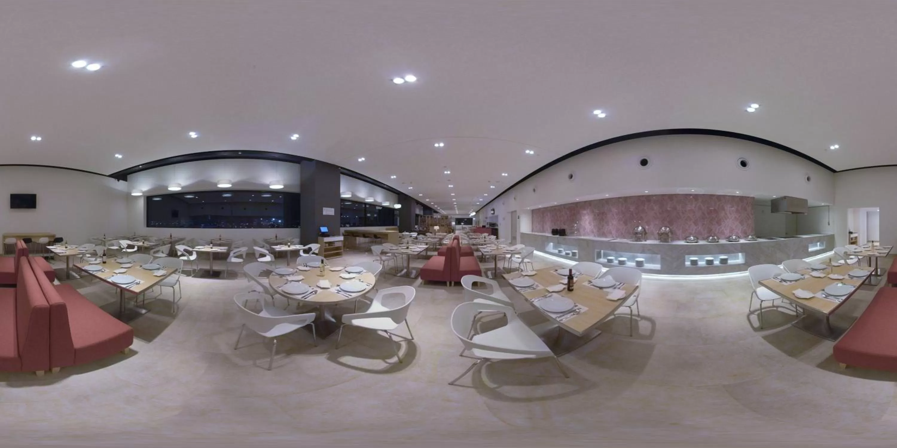 Restaurant/places to eat in Fiesta Inn Parque Puebla