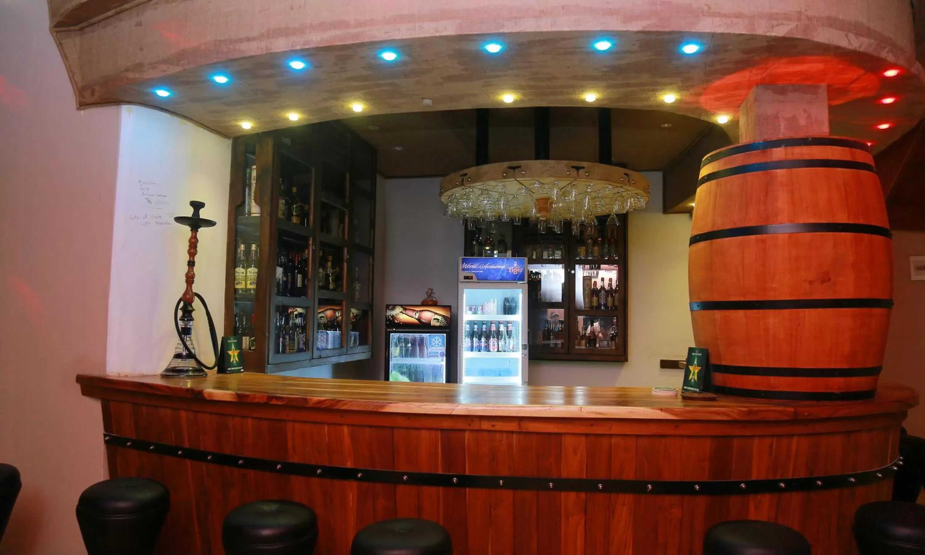 Lounge or bar in Nice Place Resort
