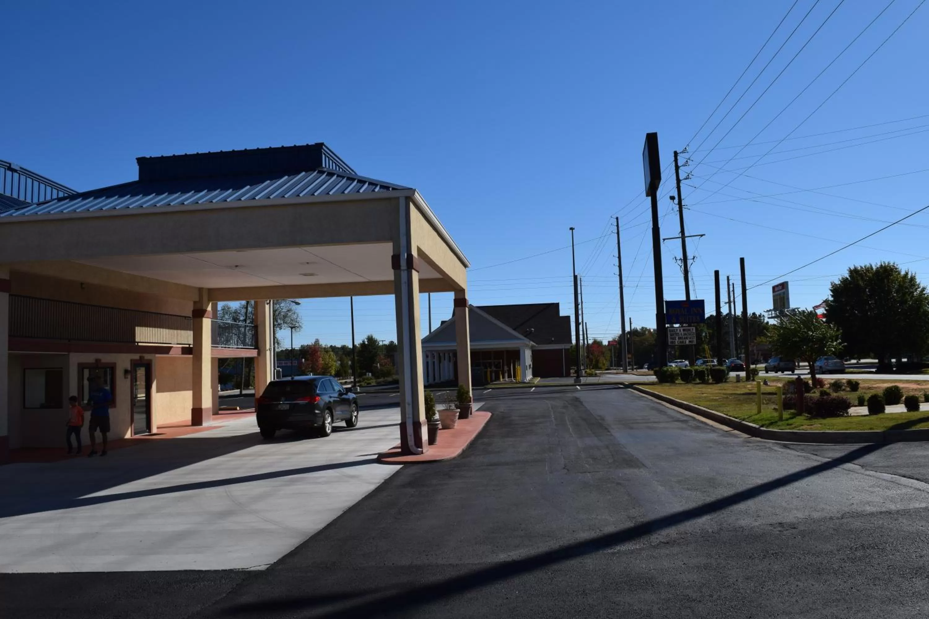 Street view in Royal Inn & Suites