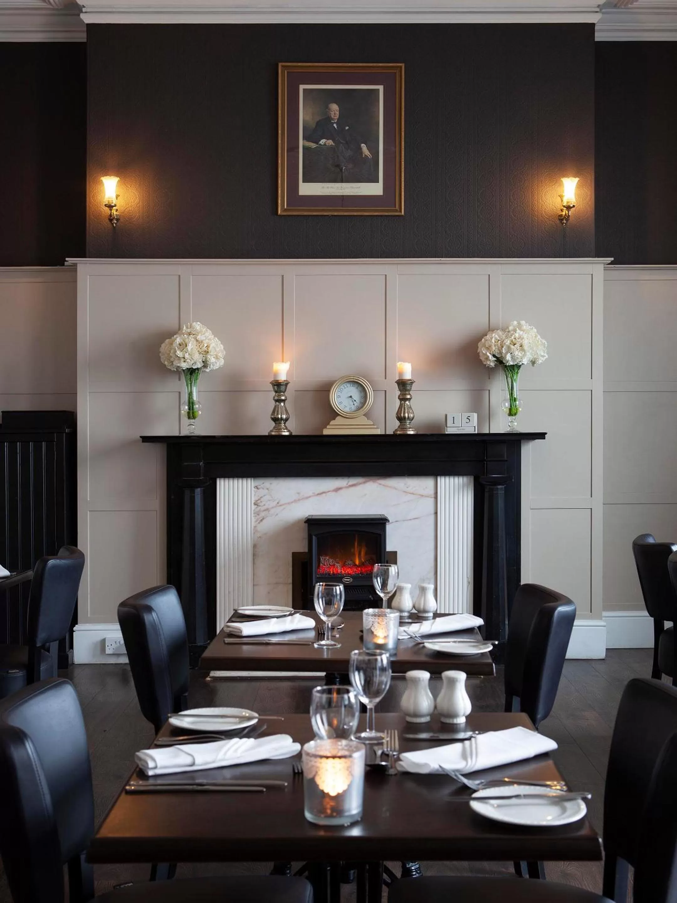 Restaurant/places to eat in Elfordleigh Hotel