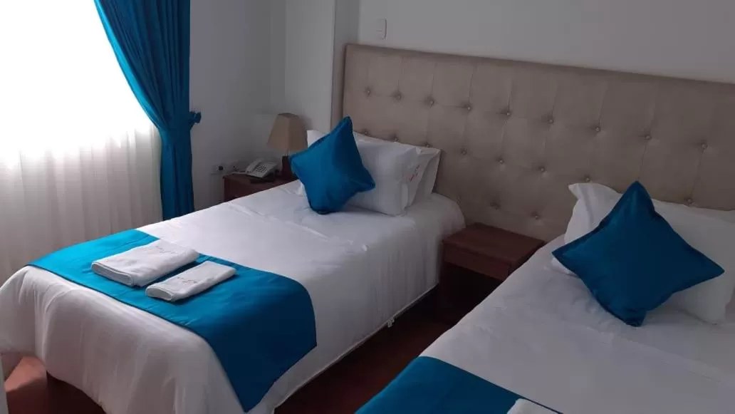 Bed in Hotel Bogota - Fontana Di Trevi by On Holidays