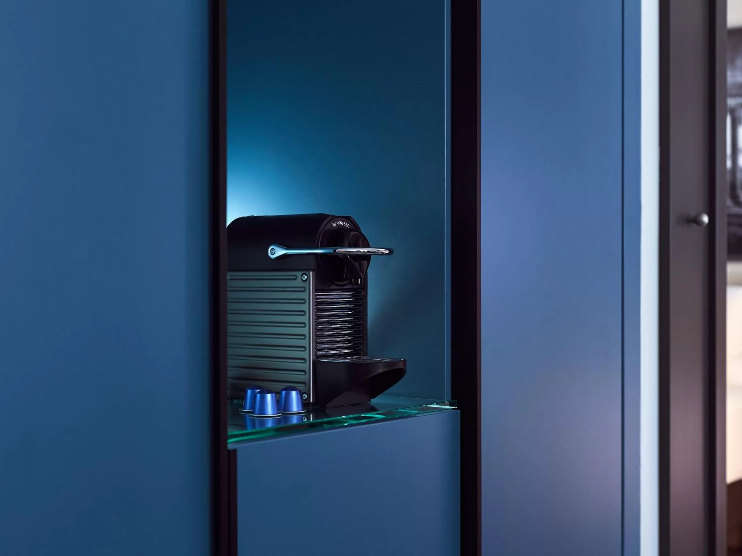 Coffee/tea facilities in Hotel Mondial am Dom Cologne MGallery