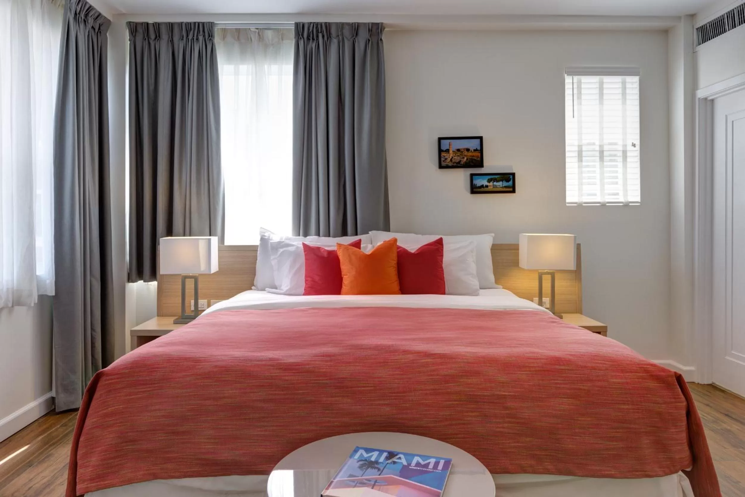 Day in Villa Italia South Beach