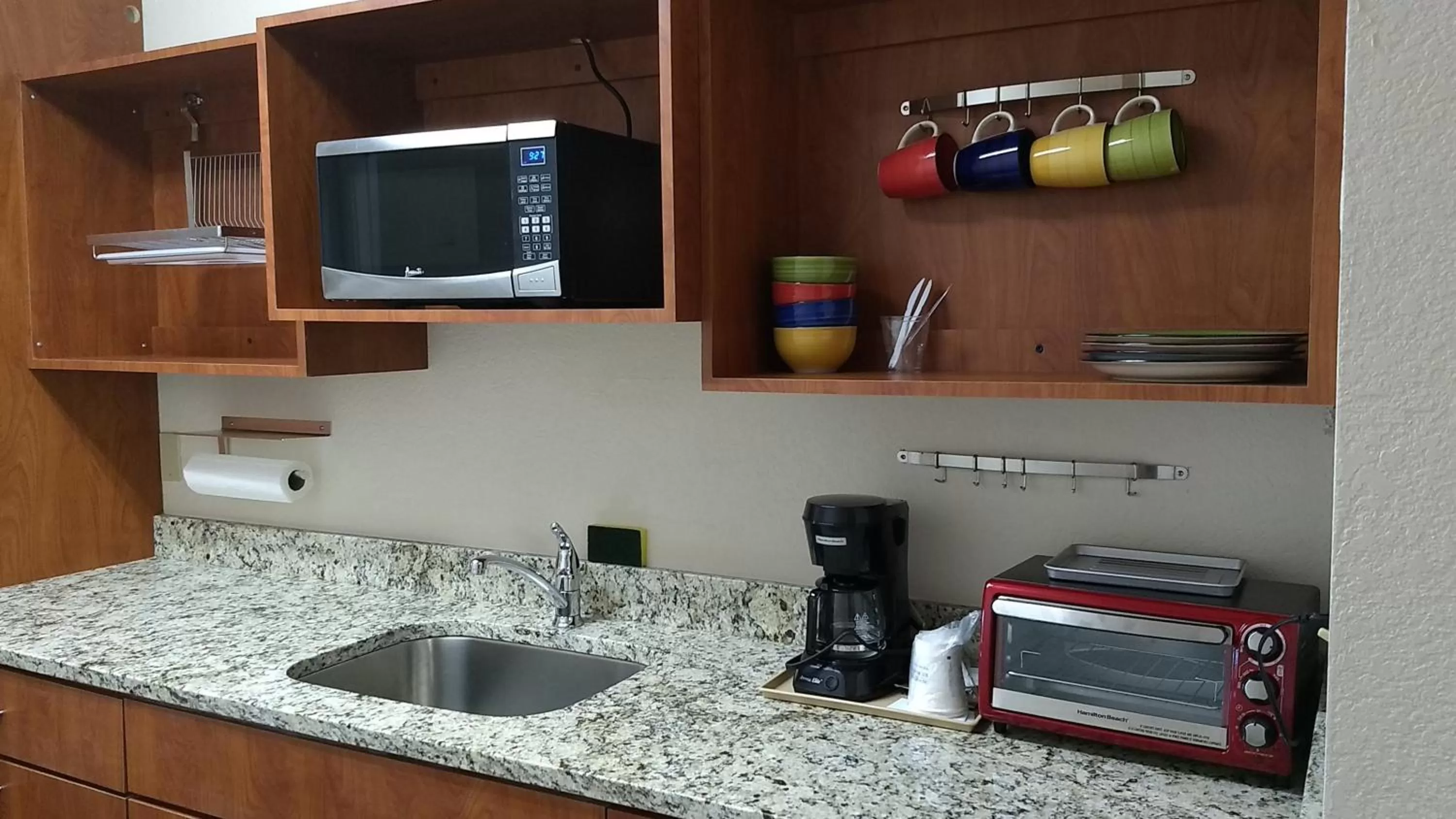 Coffee/tea facilities in Super 8 by Wyndham North Palm Beach