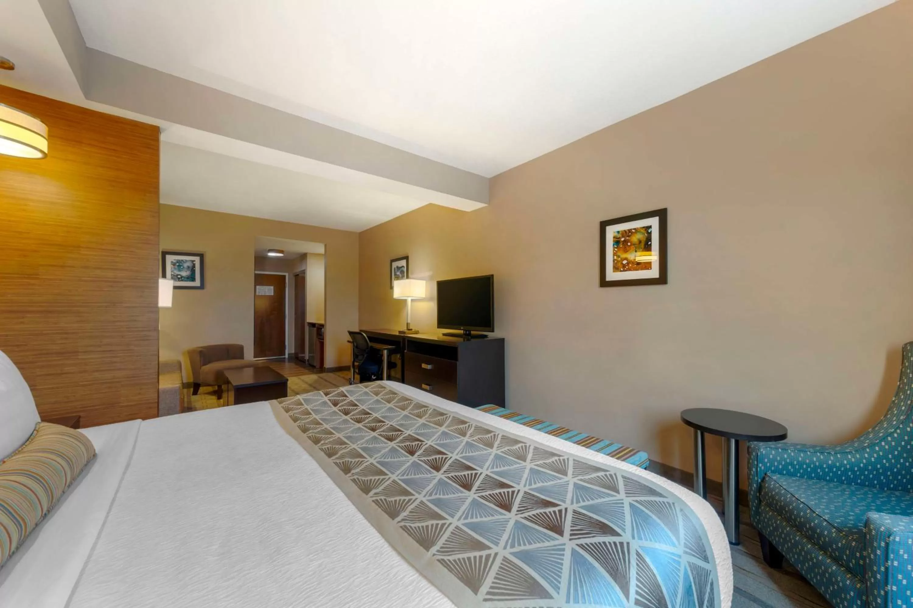 Bedroom, Bed in Best Western Plus Miami Executive Airport Hotel and Suites
