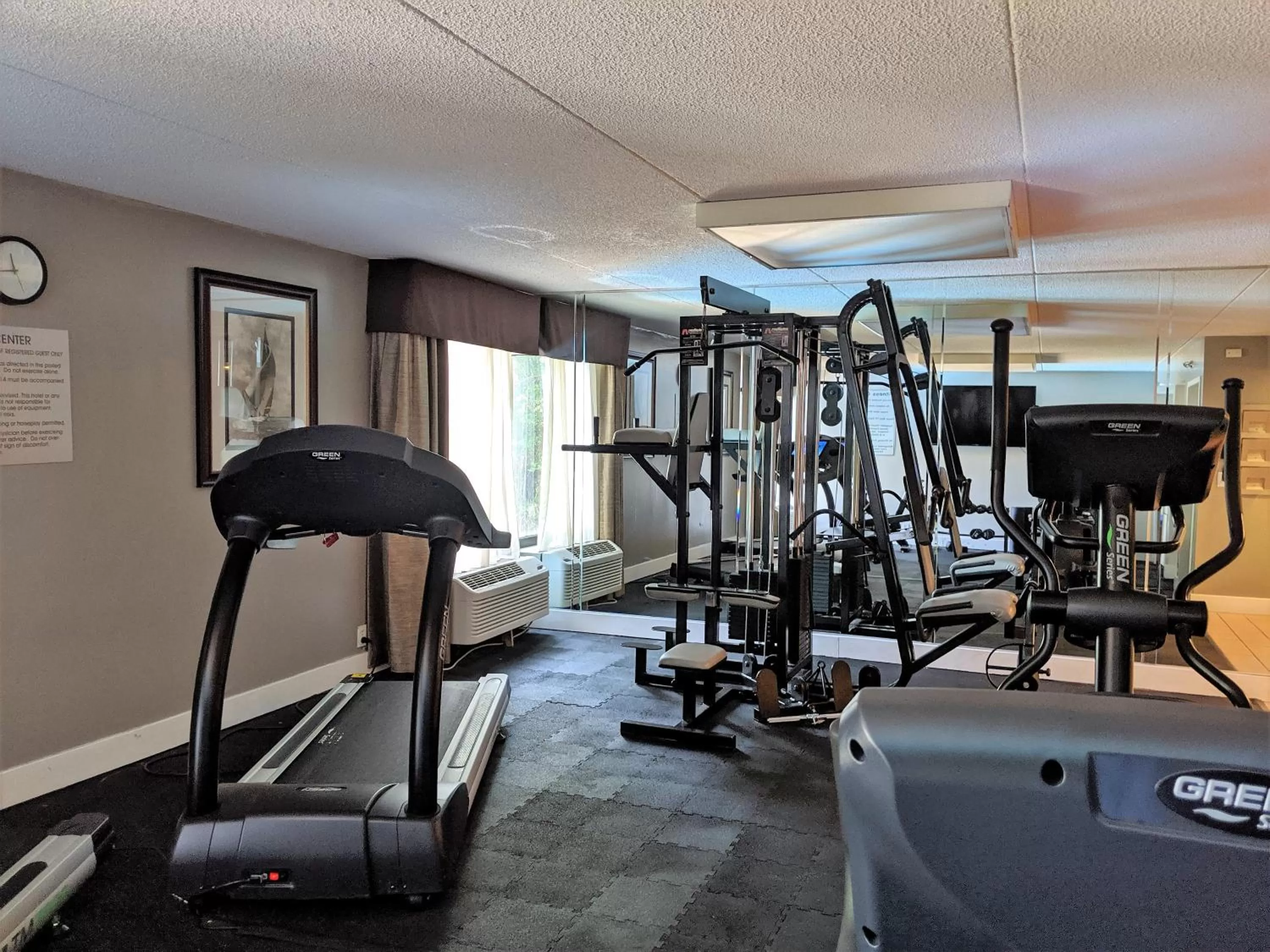 Fitness centre/facilities in Wyndham Garden Charlotte Airport Southeast