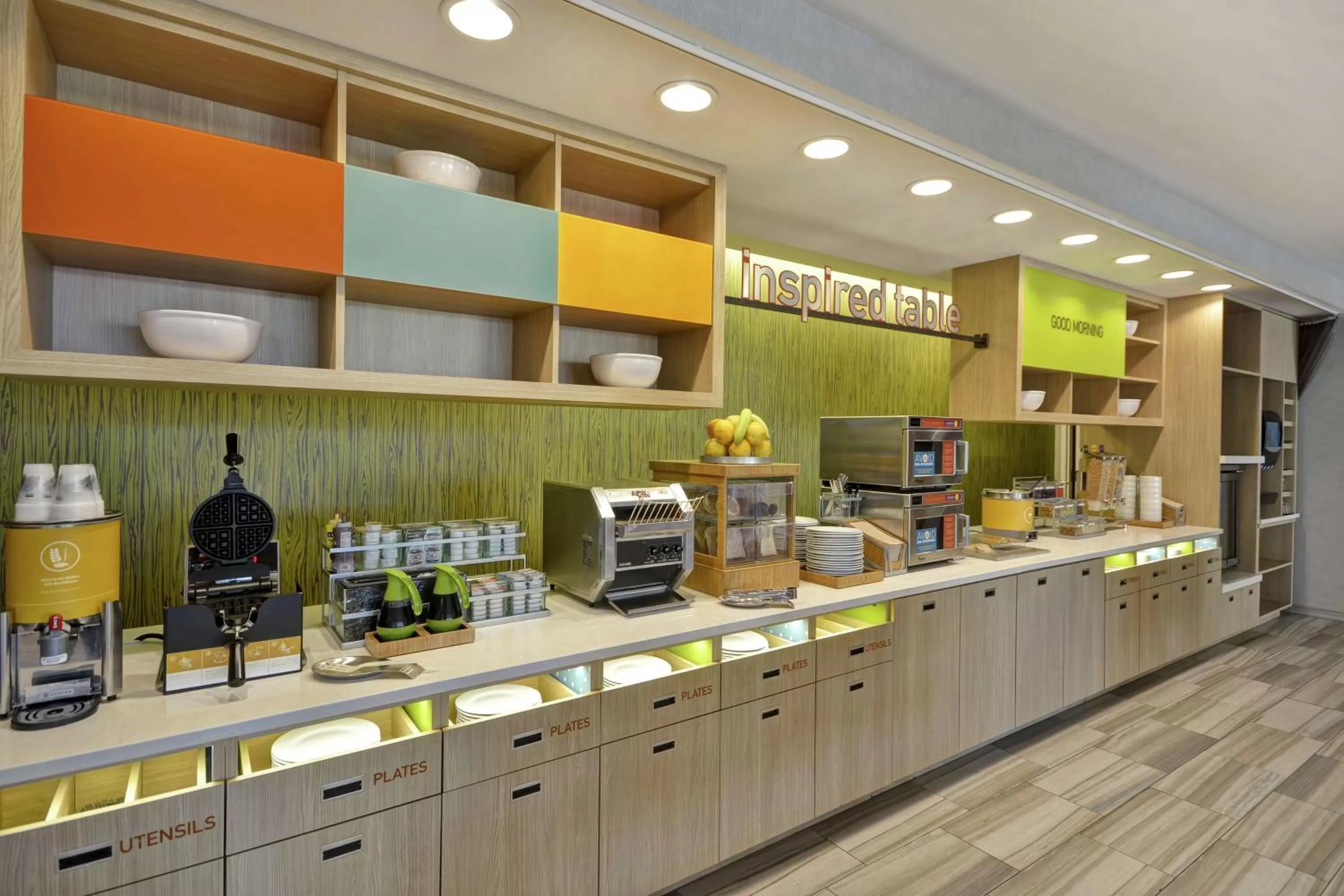 Breakfast in Home2 Suites By Hilton Clarksville Louisville North