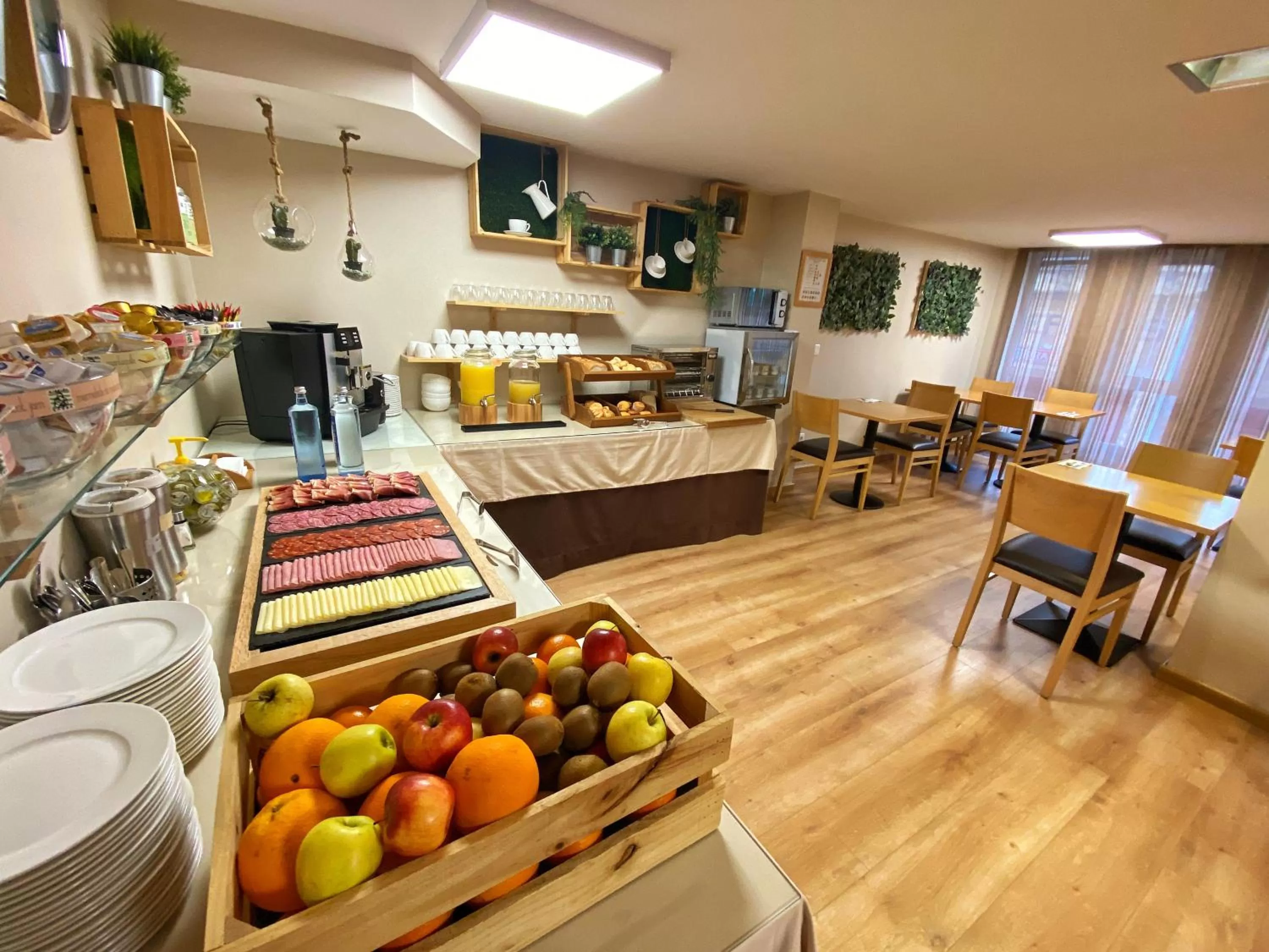 Breakfast in Hotel Ribeira Sacra