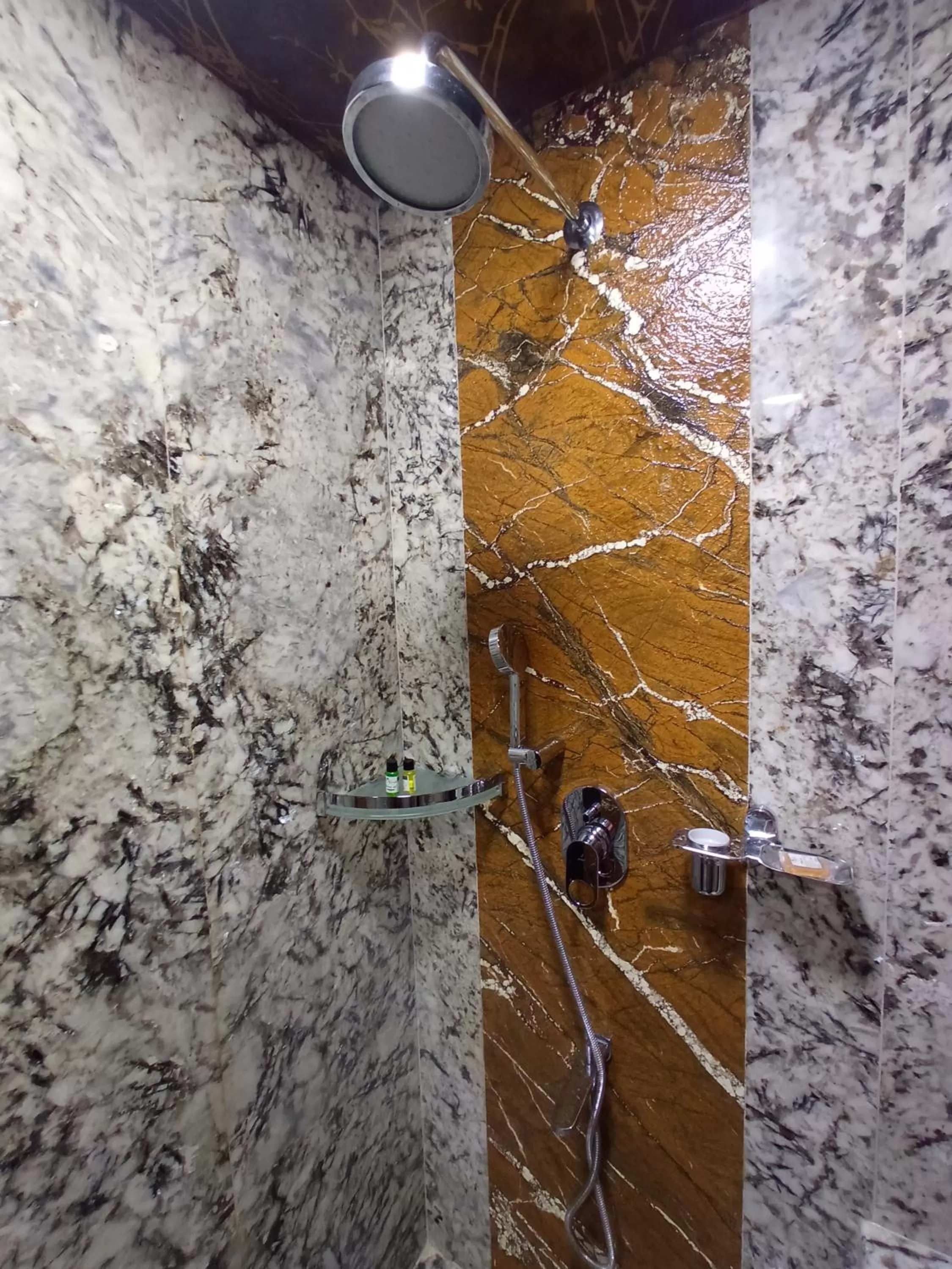 Bathroom in Hotel Blooming Soul