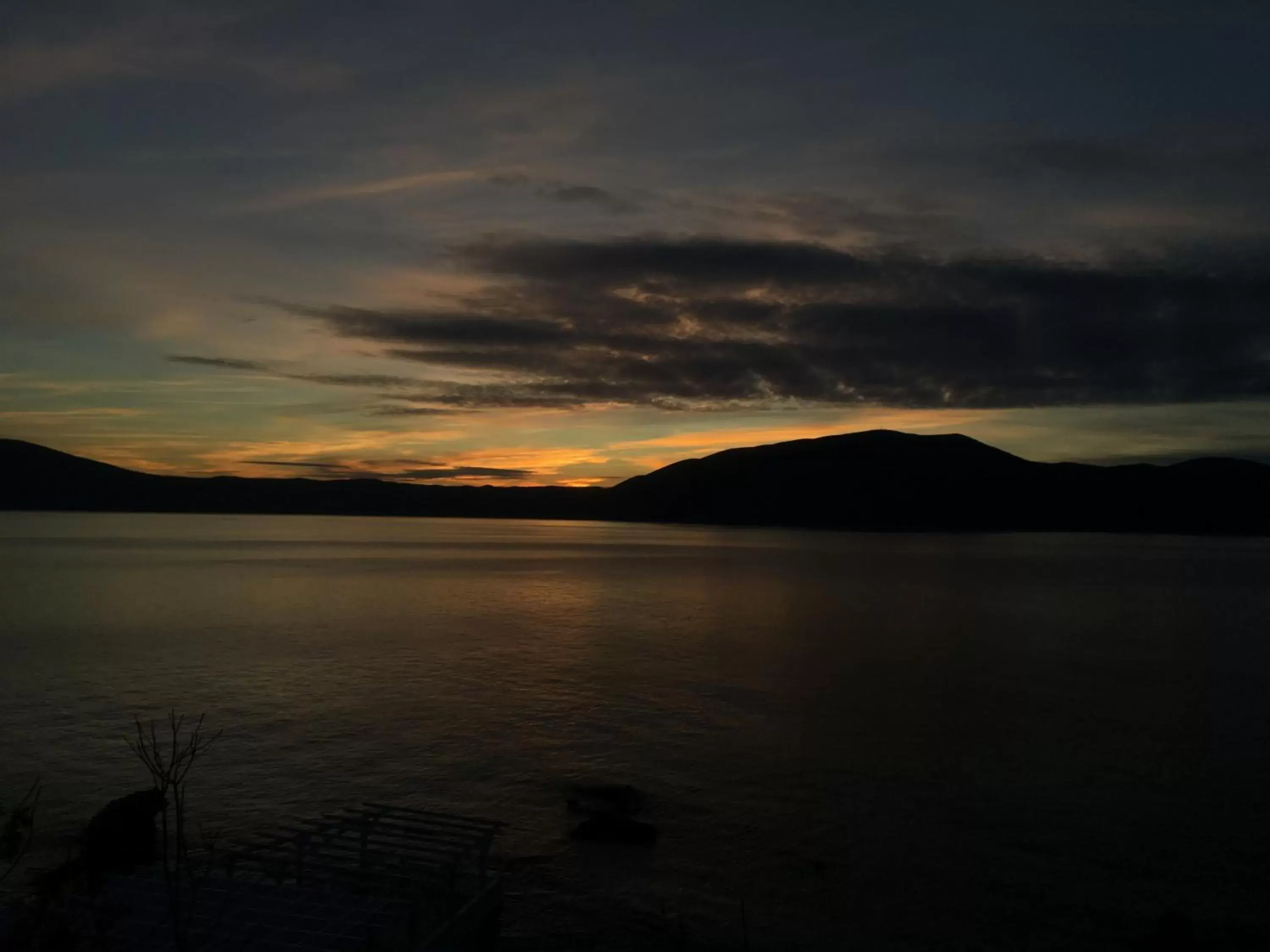 Deluxe Triple Room with Sea View in Vila Rahmi & Veli Dervishaj Deluxe Triple Room with Sea View in Vila Rahmi & Veli Dervishaj