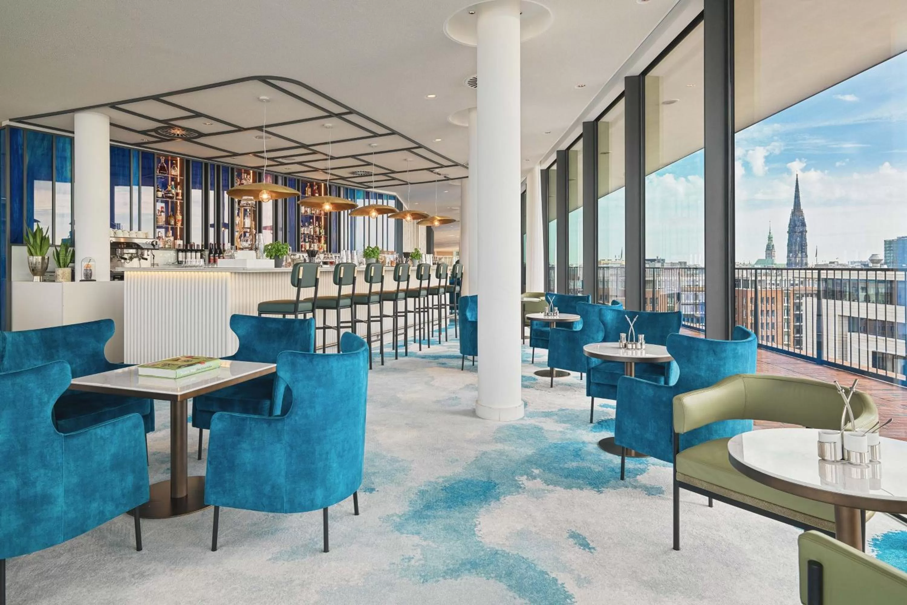 Lounge or bar in The Westin Hamburg Elbphilharmonie