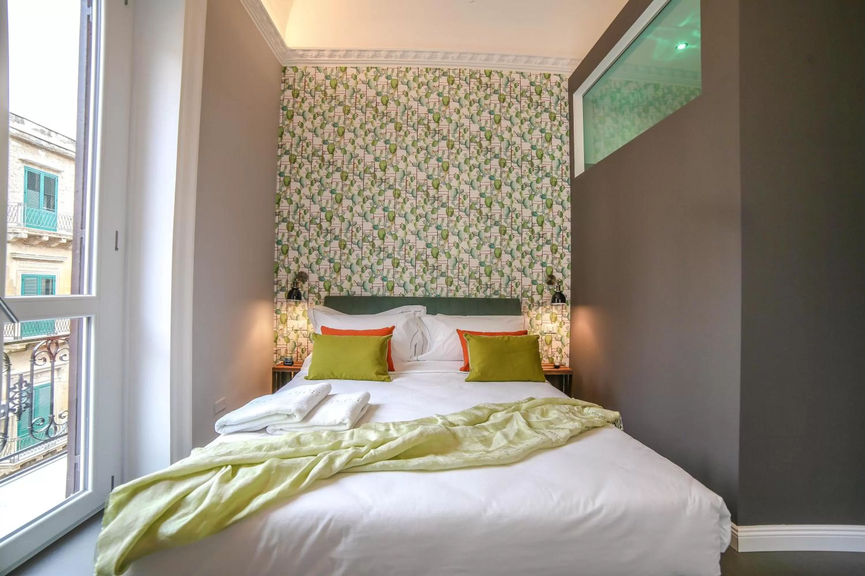 Photo of the whole room, Bed in Family Affair Luxury Rooms&Suites