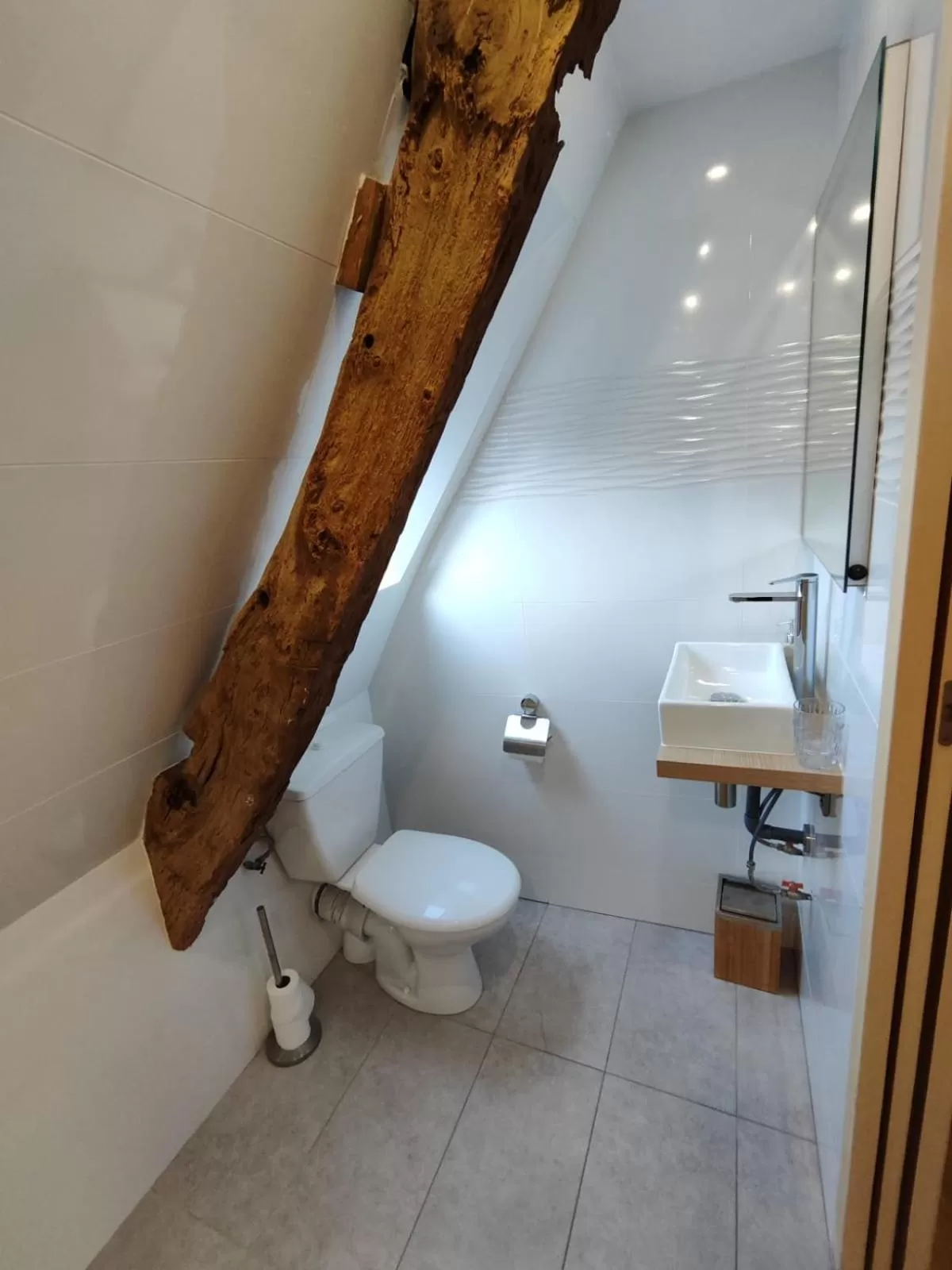 Shower in Demeures & Châteaux - Hôtel de la porte Saint-Malo - DINAN