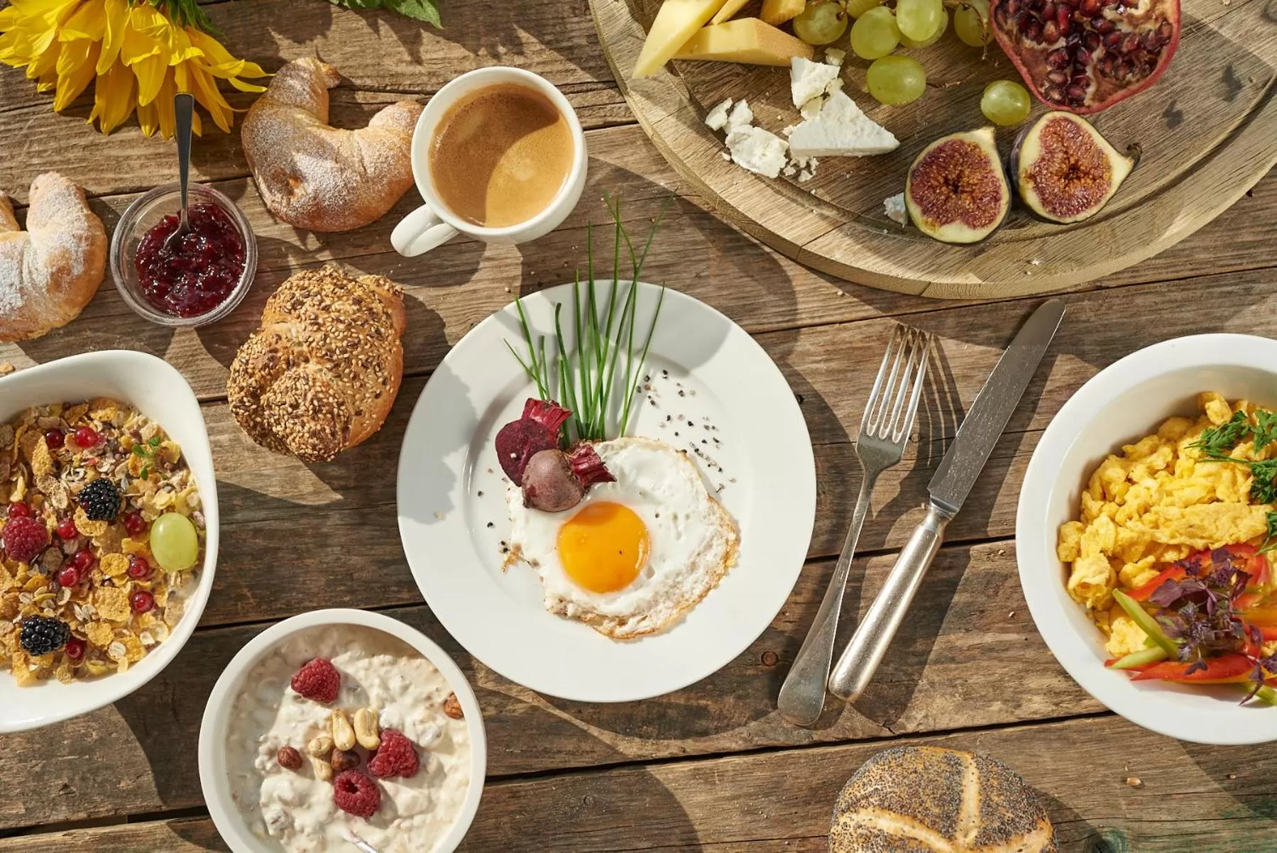 Restaurant/places to eat in Mountains Hotel